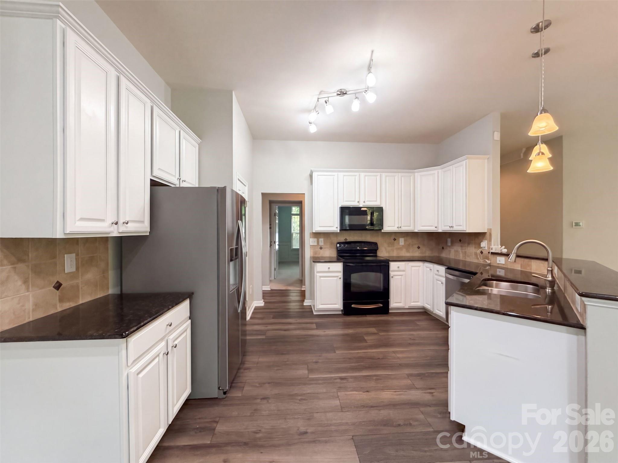 Single Family Residence at 4018 Harmattan Drive, Denver, photo 19 of 23