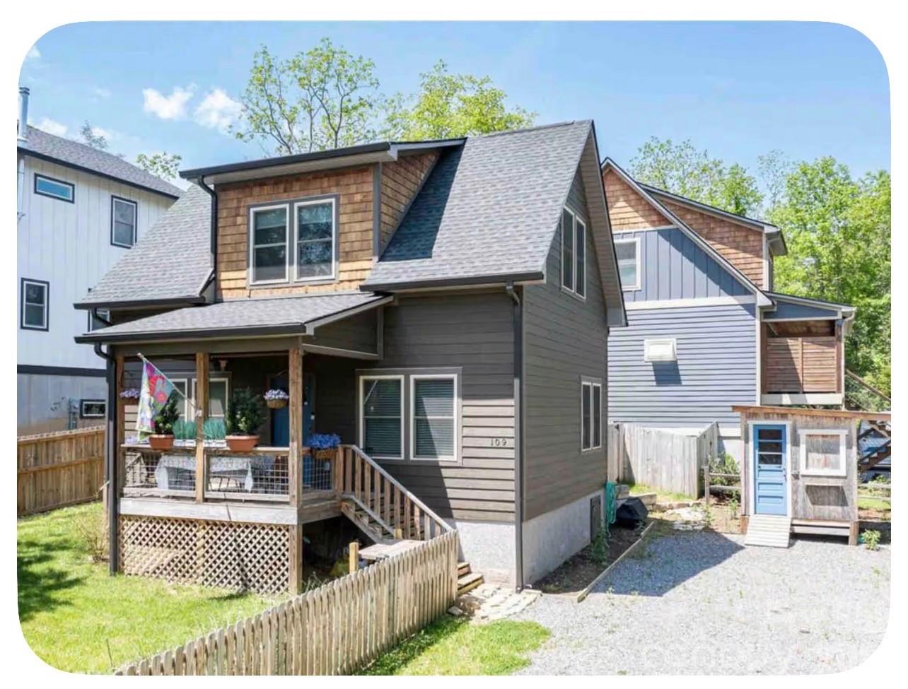 Single Family Residence at 109 Portmanvilla Road, Black Mountain, photo 2 of 44