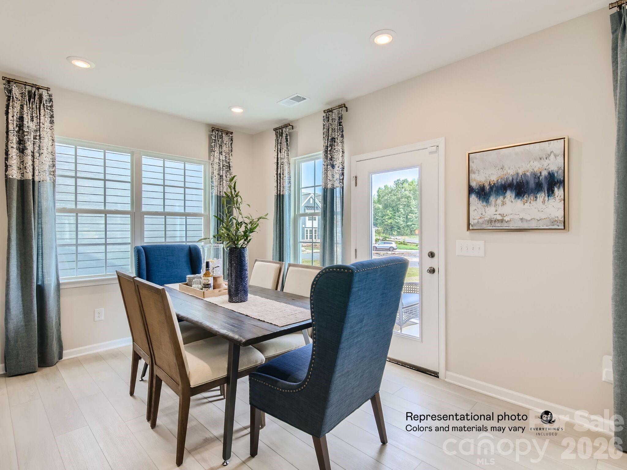 Single Family Residence at 1644 Swallow Tail Drive, Belmont, photo 6 of 19