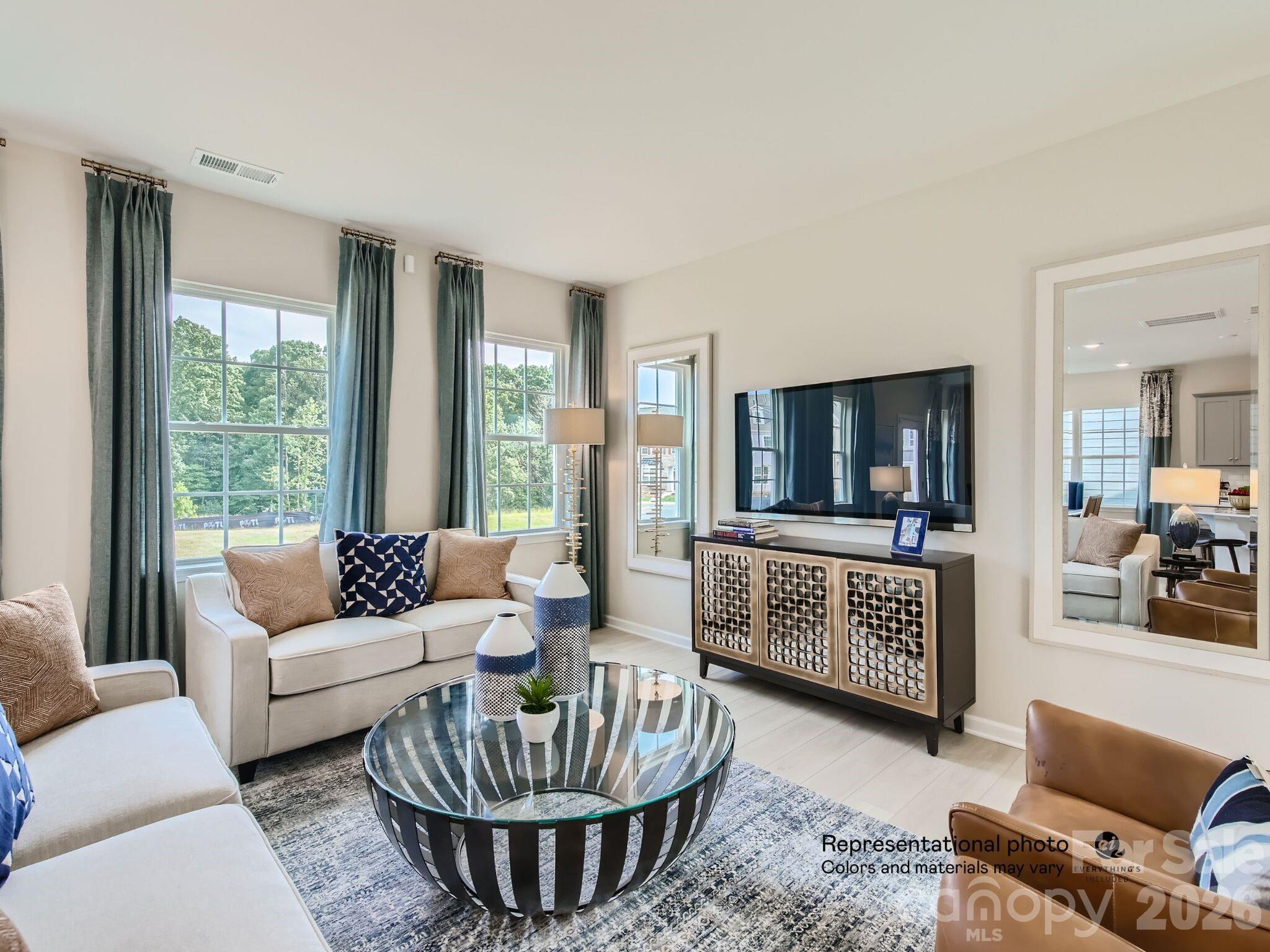 Single Family Residence at 1644 Swallow Tail Drive, Belmont, photo 7 of 19