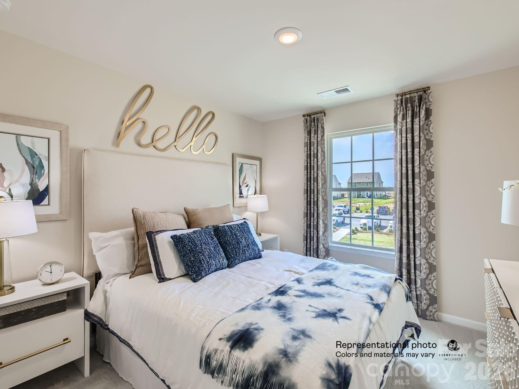 Single Family Residence at 1644 Swallow Tail Drive, Belmont, photo 16 of 19