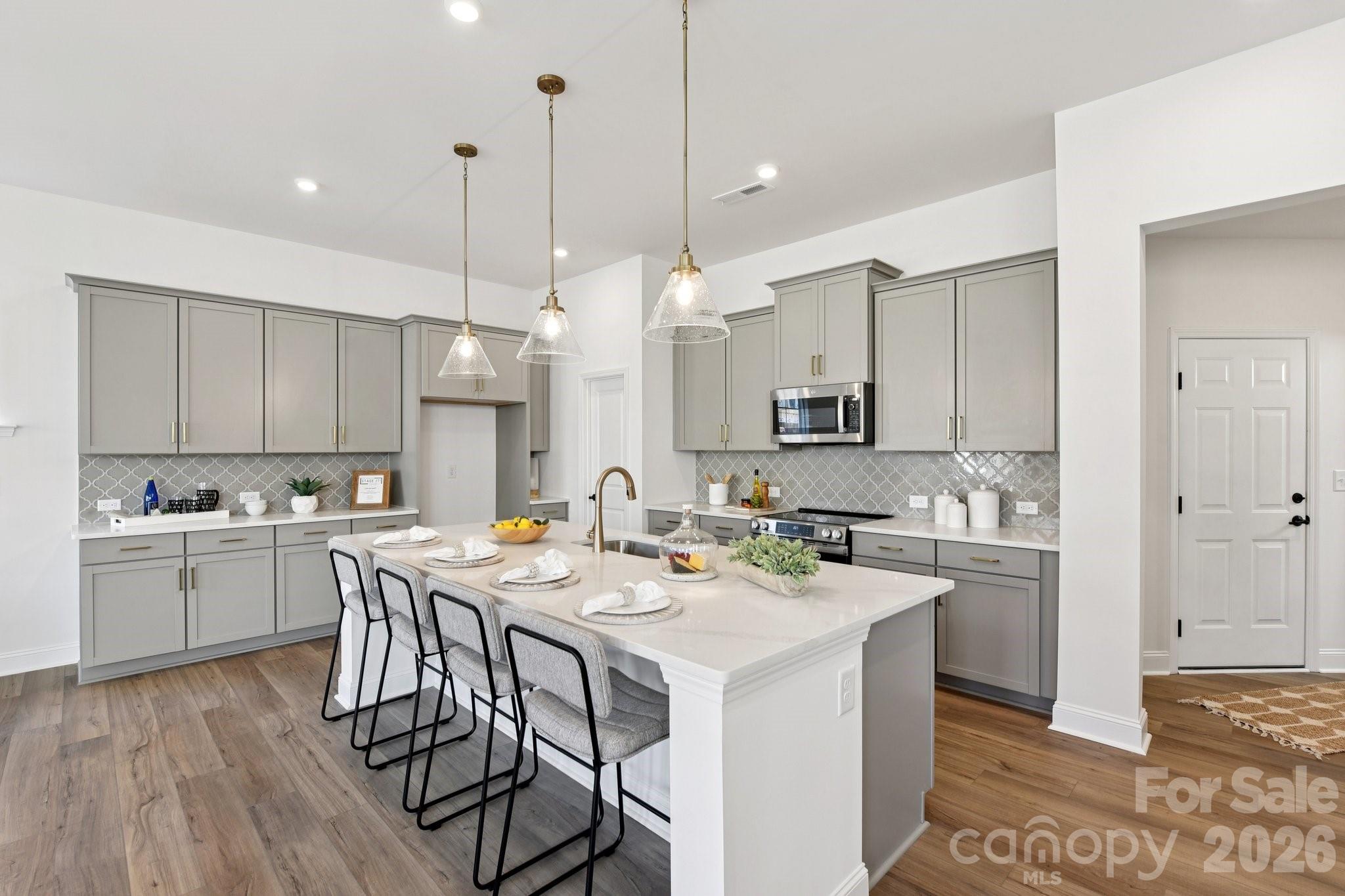 representative - 6117 Westheart Way, Charlotte