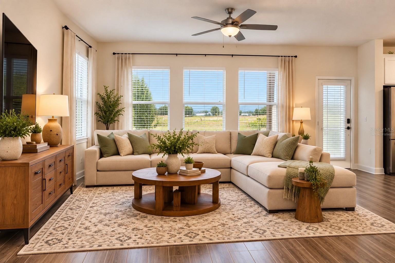 Virtually Staged - 8801 BETH PAGE LN, DAVENPORT