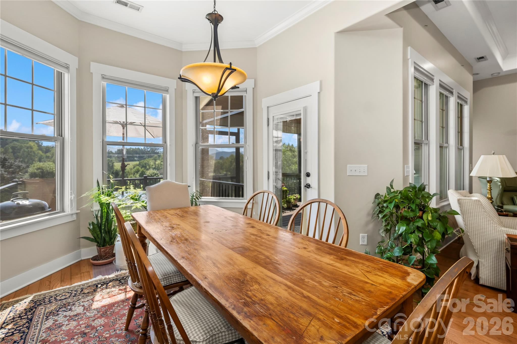 Those dining room views! - 27 Dreambird Drive, Leicester