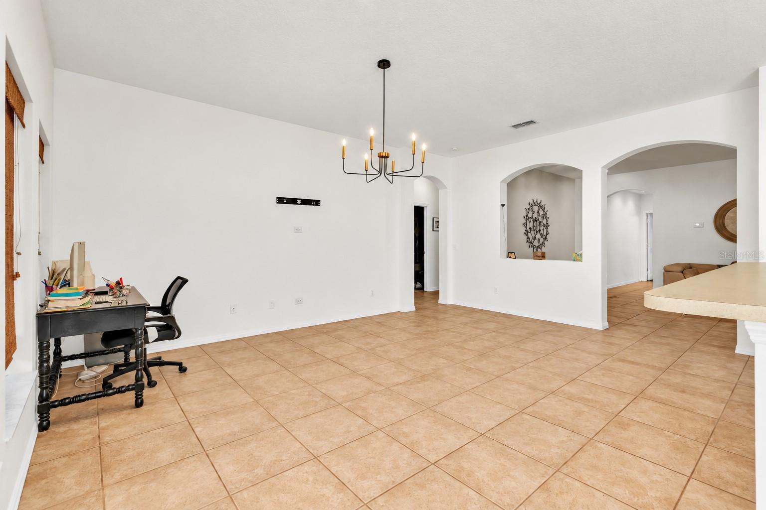 Single Family Residence at 13738 EDEN ISLE BLVD, WINDERMERE, photo 10 of 47