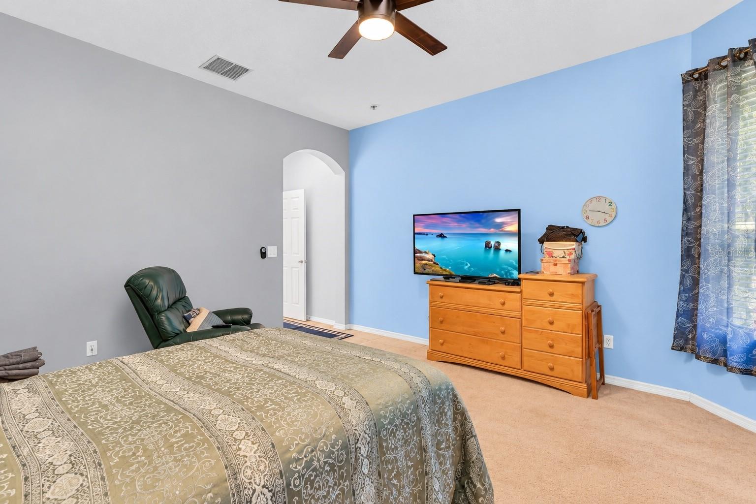 Single Family Residence at 13738 EDEN ISLE BLVD, WINDERMERE, photo 20 of 47