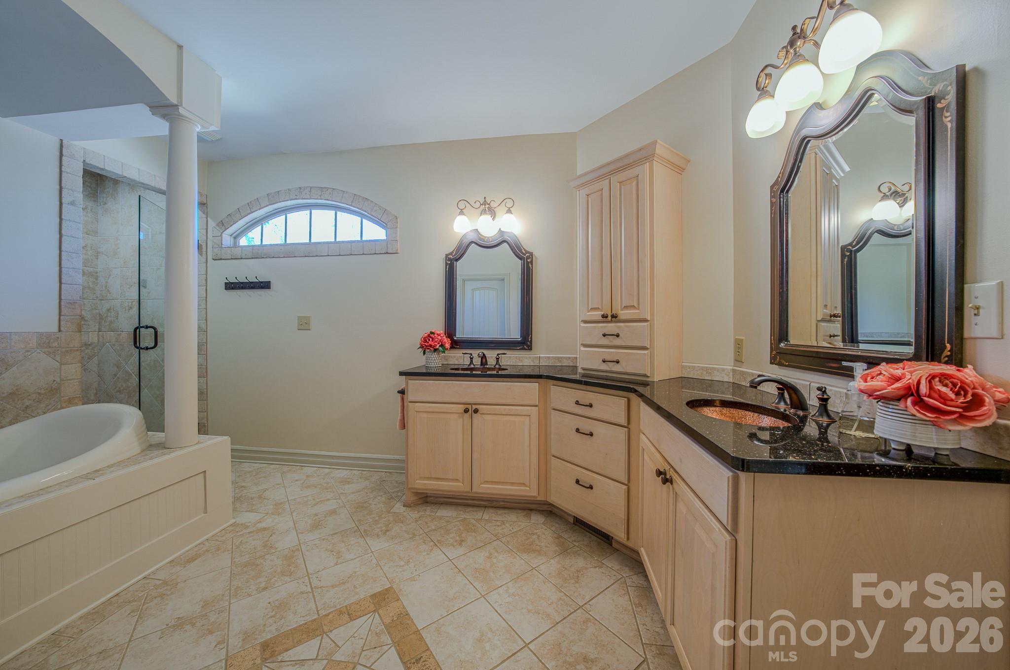 Primary bathroom - 3975 Plantation Drive, Morganton