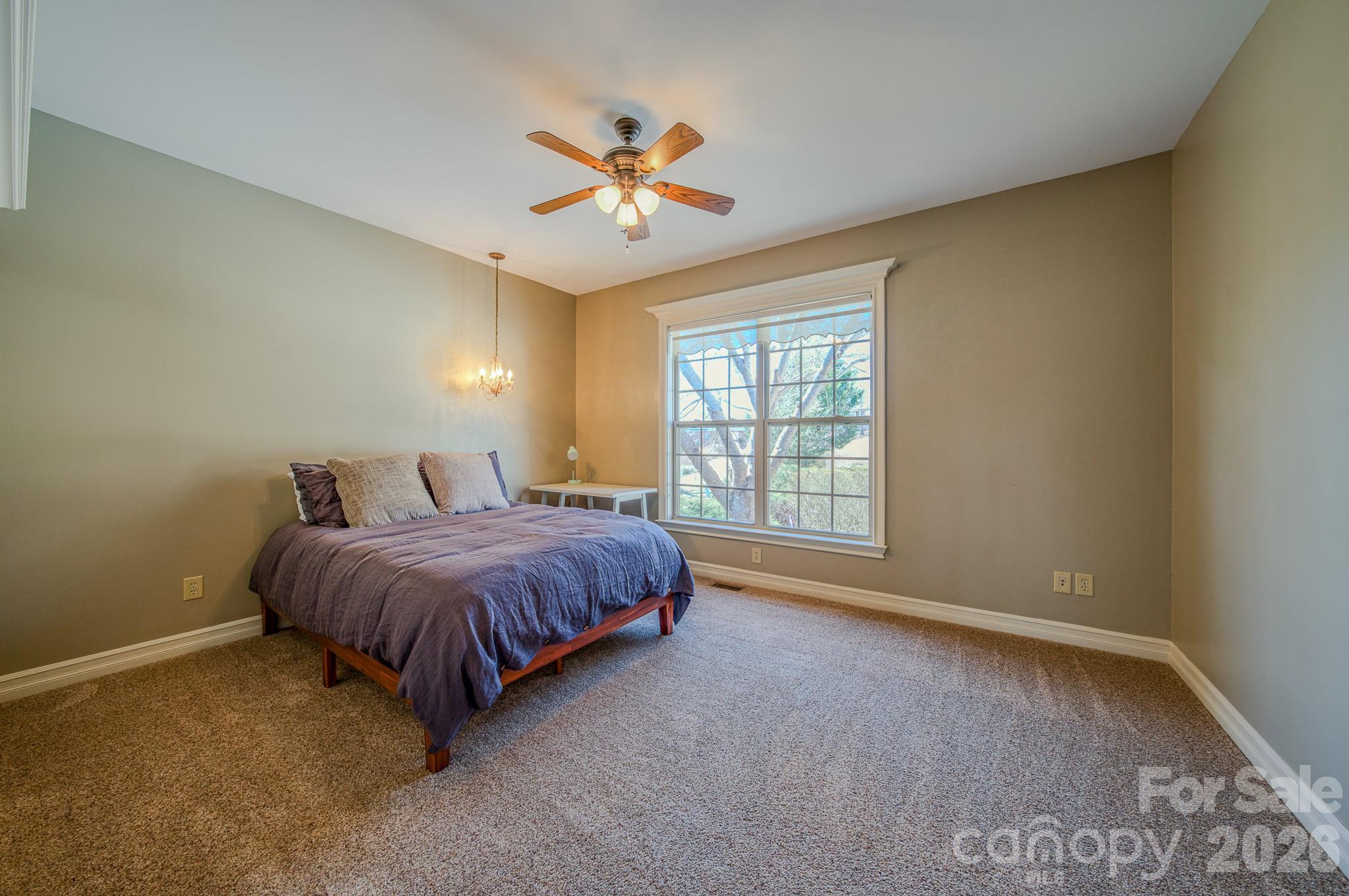 Guest Bedroom on main level - 3975 Plantation Drive, Morganton