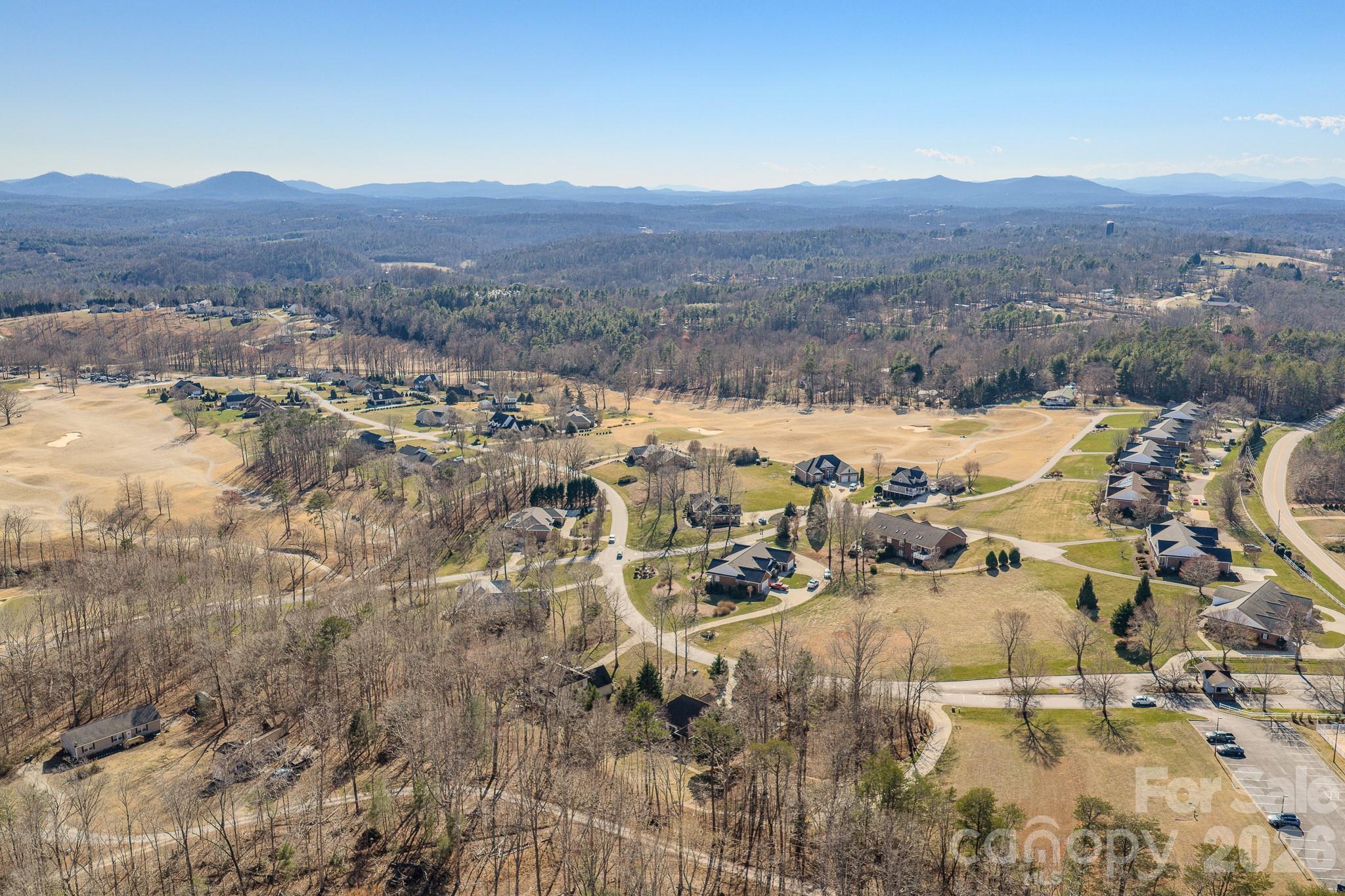 Gorgeous mountain views - 3975 Plantation Drive, Morganton