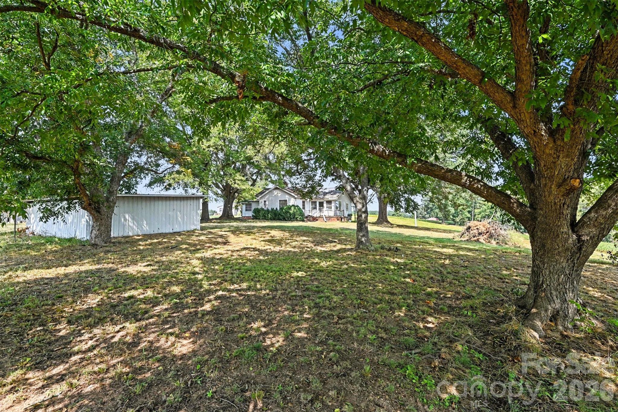 Single Family Residence at 1448 Tomberlin Road, Monroe, photo 4 of 23