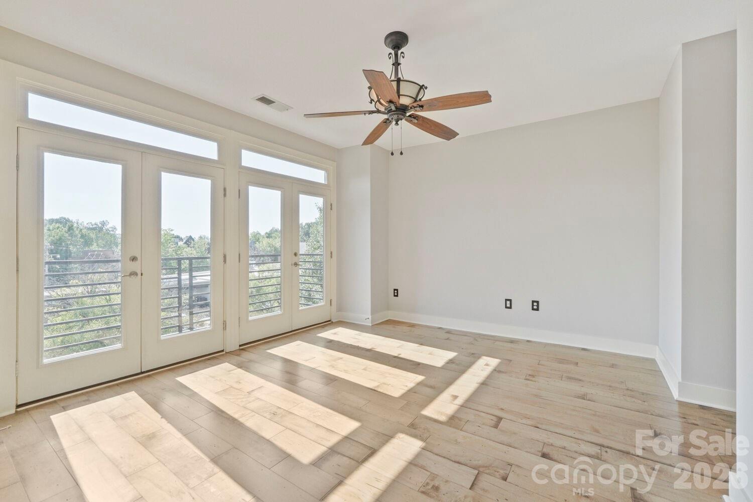 Condominium at 812 Cotton Gin Alley, Davidson, photo 17 of 41