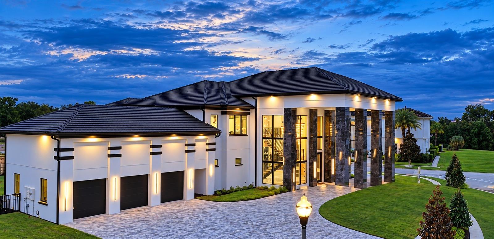Single Family Residence at 1002 COYOTE CREEK WAY, REUNION