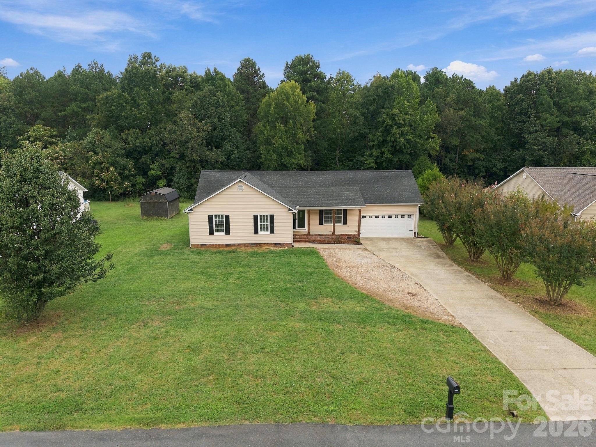 Single Family Residence at 205 Sunrise Ridge Drive, Salisbury, photo 11 of 19