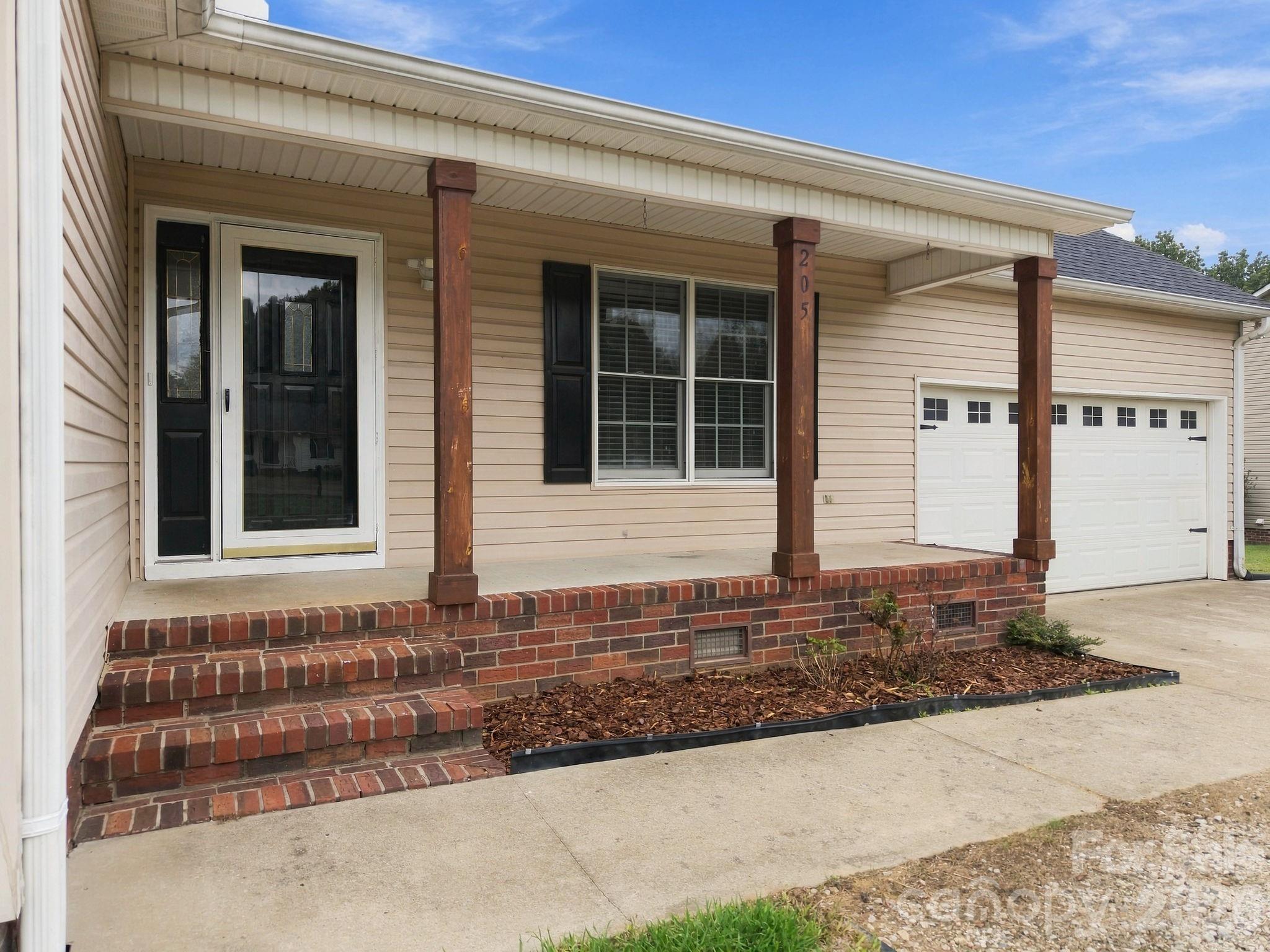 Single Family Residence at 205 Sunrise Ridge Drive, Salisbury, photo 12 of 19