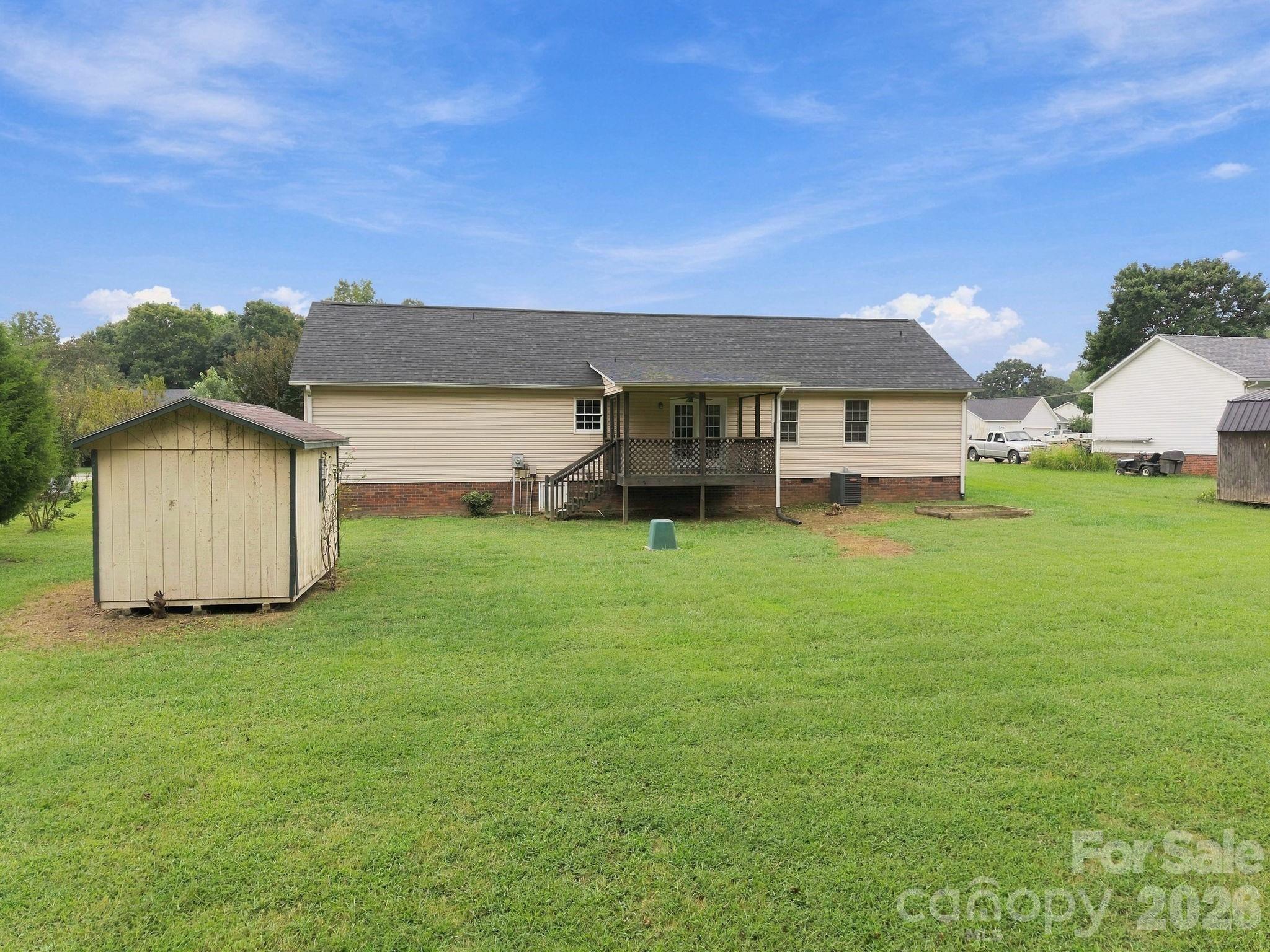 Single Family Residence at 205 Sunrise Ridge Drive, Salisbury, photo 13 of 19