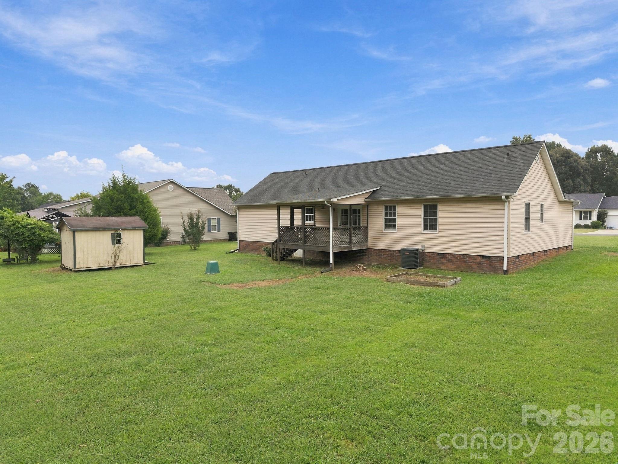 Single Family Residence at 205 Sunrise Ridge Drive, Salisbury, photo 14 of 19