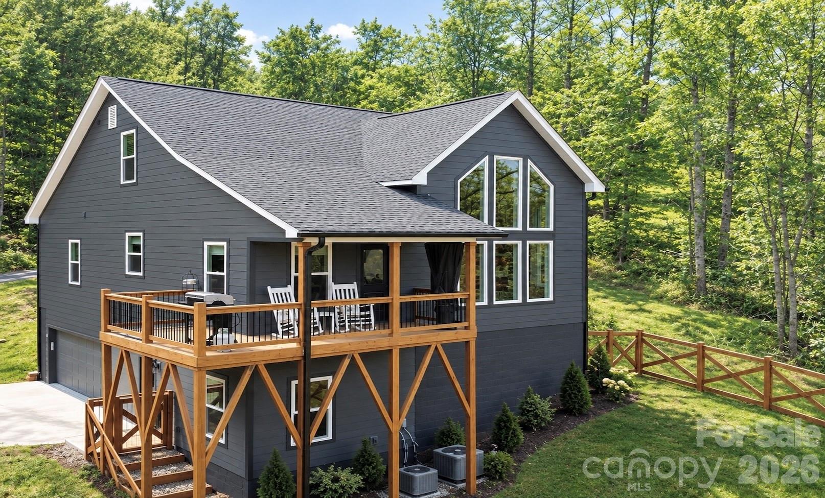 Single Family Residence at 71 View Ridge Parkway, Leicester