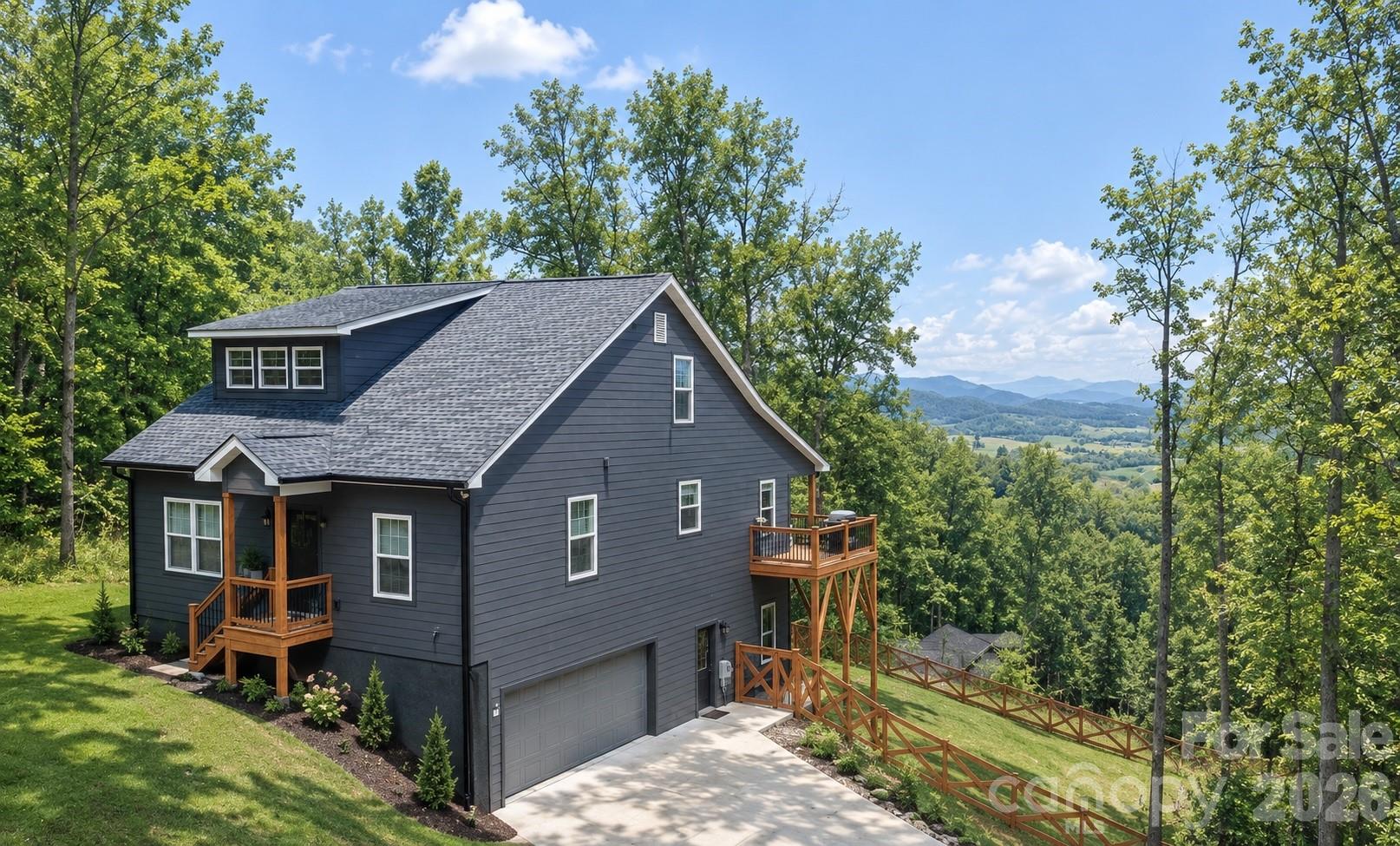 Single Family Residence at 71 View Ridge Parkway, Leicester, photo 2 of 32