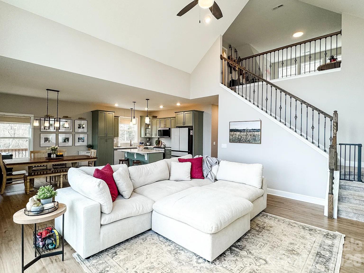 Single Family Residence at 71 View Ridge Parkway, Leicester, photo 7 of 32