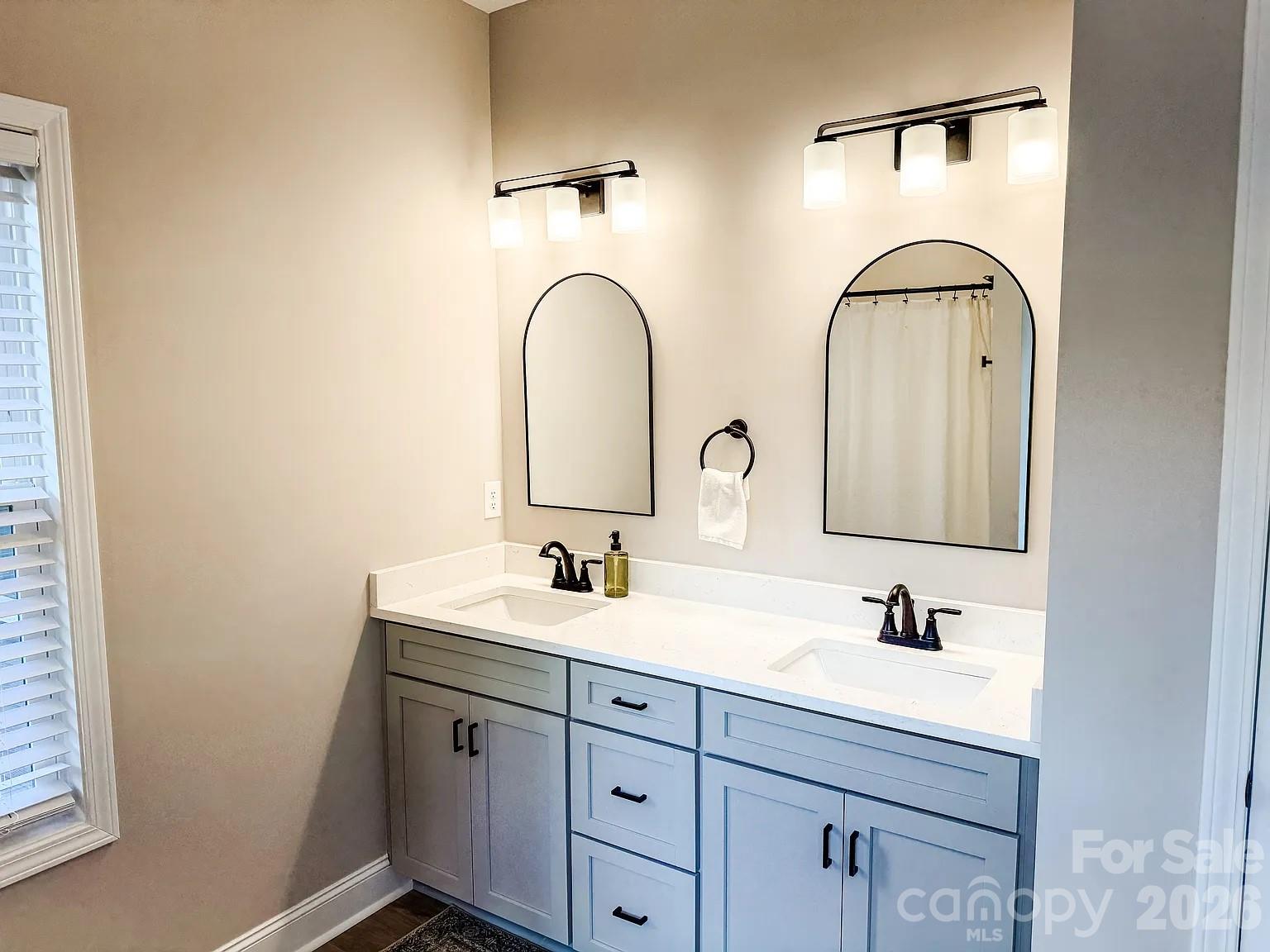 Single Family Residence at 71 View Ridge Parkway, Leicester, photo 21 of 32