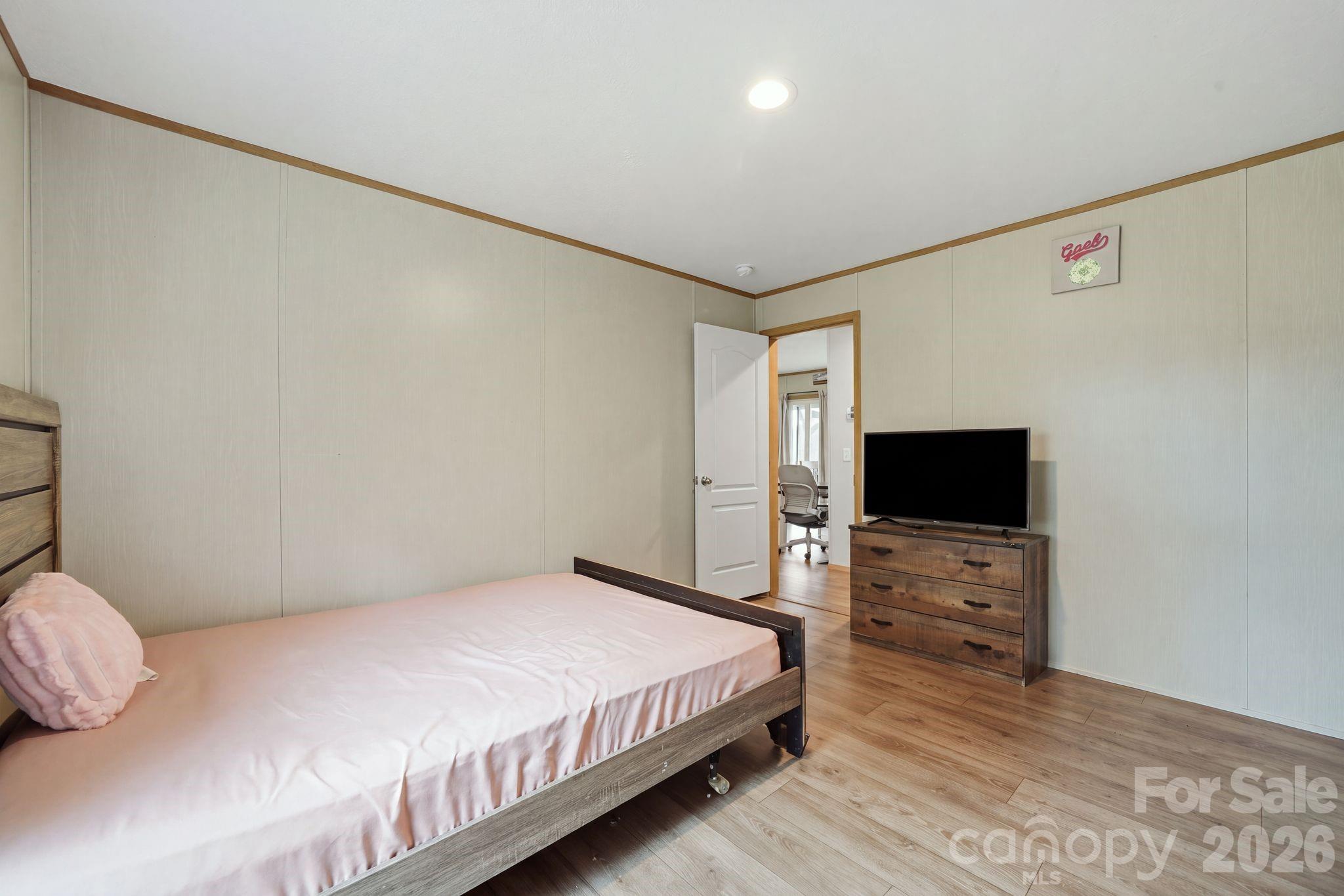 Single Family Residence at 718 Marys Grove Church Road, Kings Mountain, photo 15 of 32