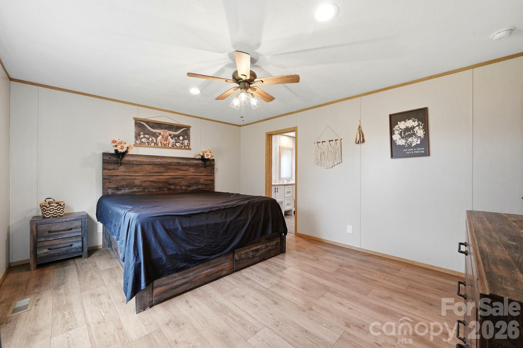 Single Family Residence at 718 Marys Grove Church Road, Kings Mountain, photo 19 of 32