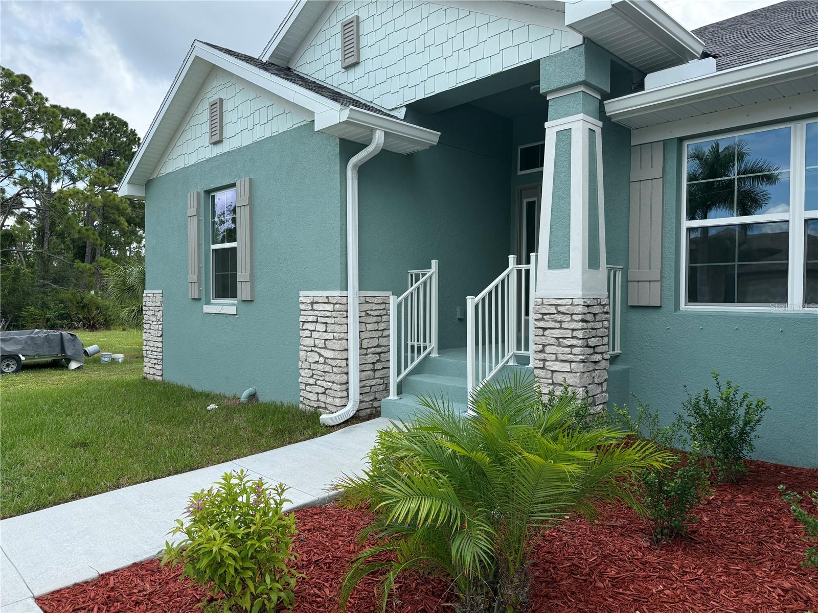 Single Family Residence at 14163 OSTROM AVE, PORT CHARLOTTE, photo 2 of 32