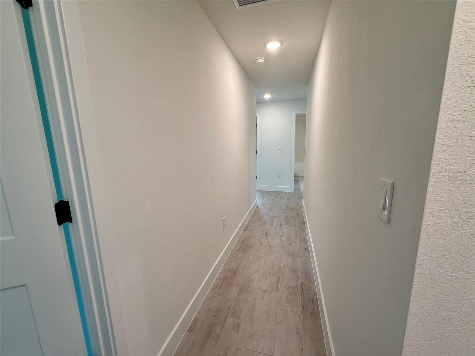 Single Family Residence at 15585 ALDAMA CIR, PORT CHARLOTTE, photo 17 of 25