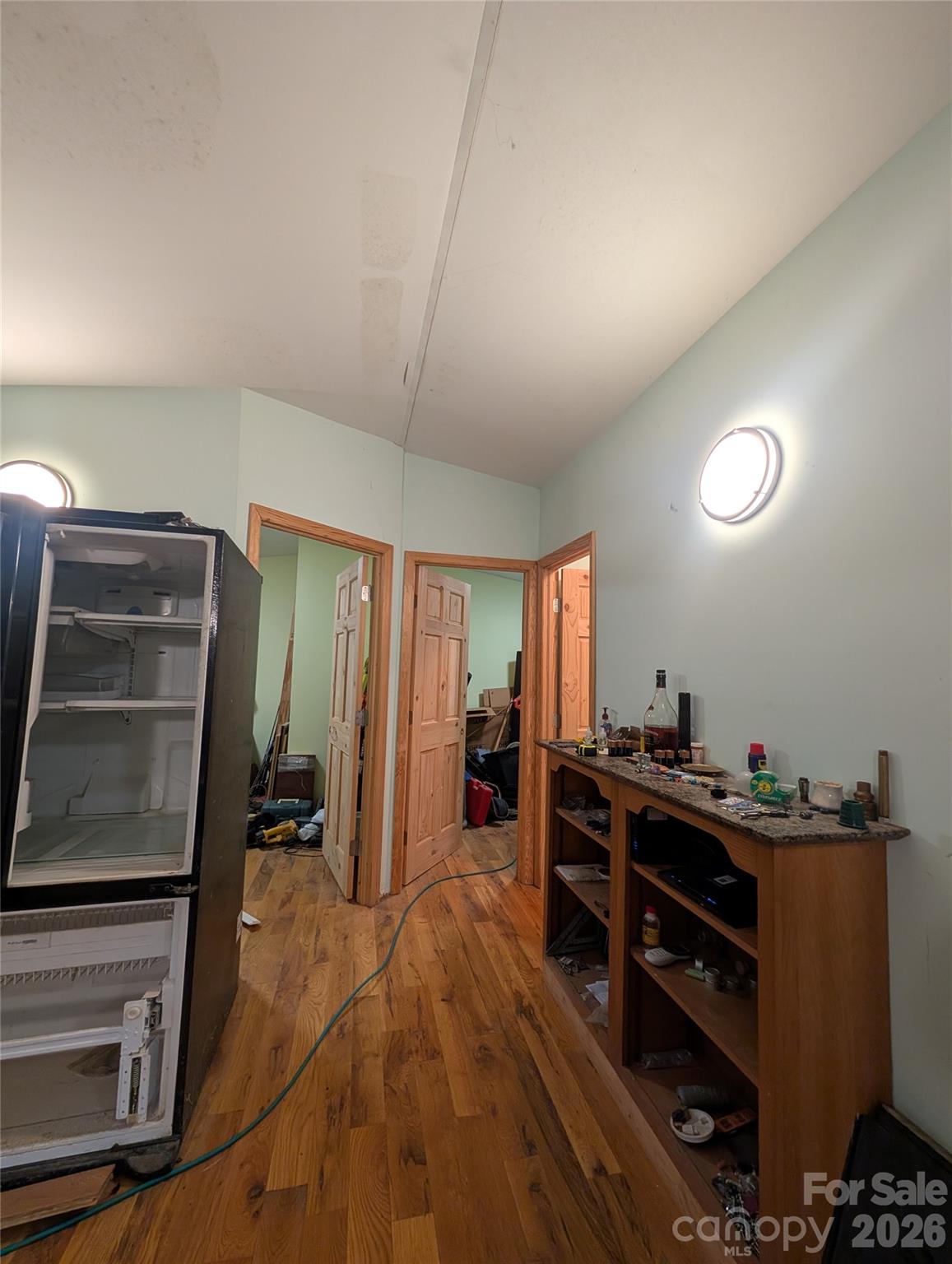 hall - 5732 Daybrook Court, Stanley