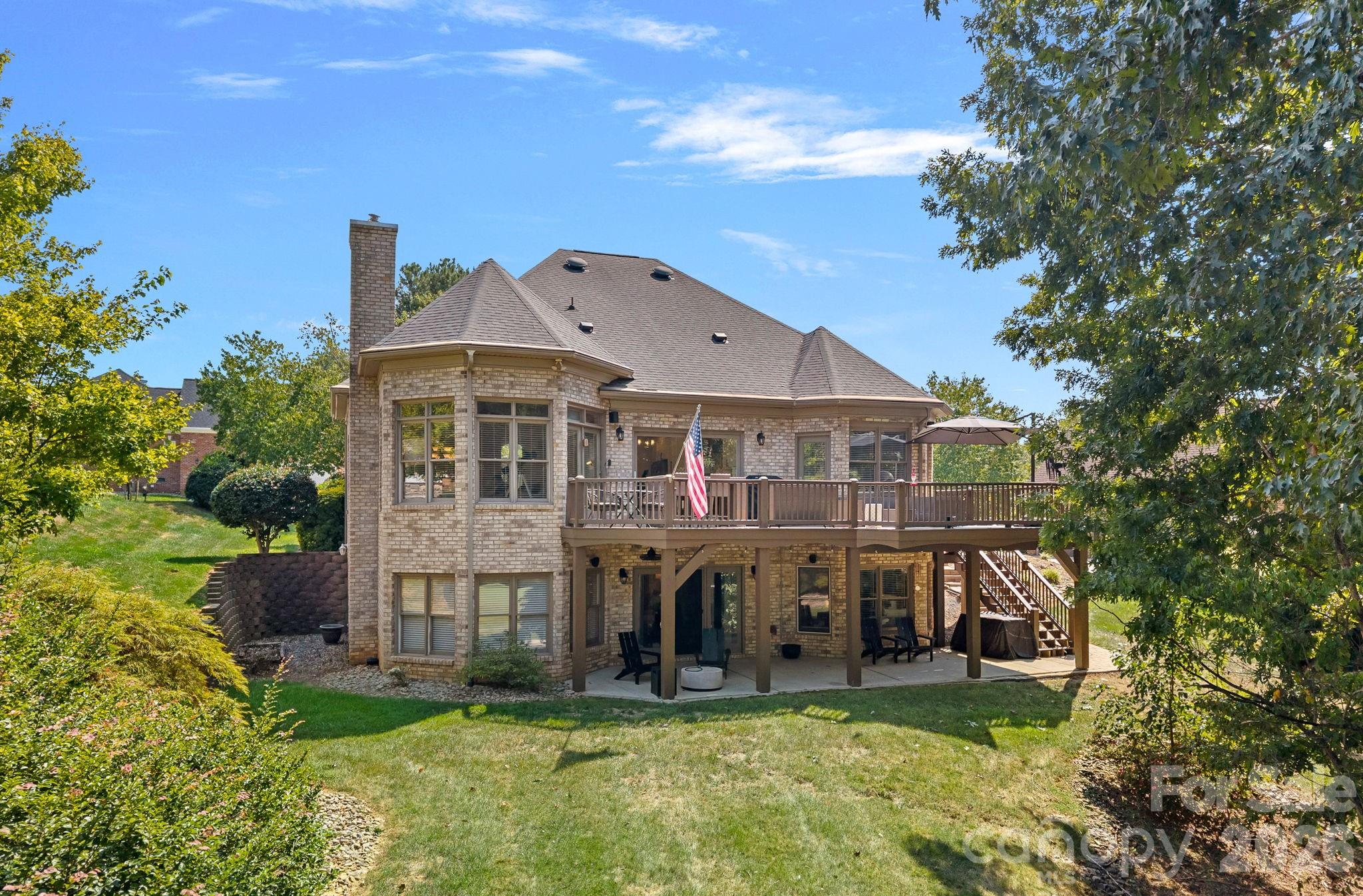 Single Family Residence at 1801 Withers Drive, Denver, photo 2 of 39