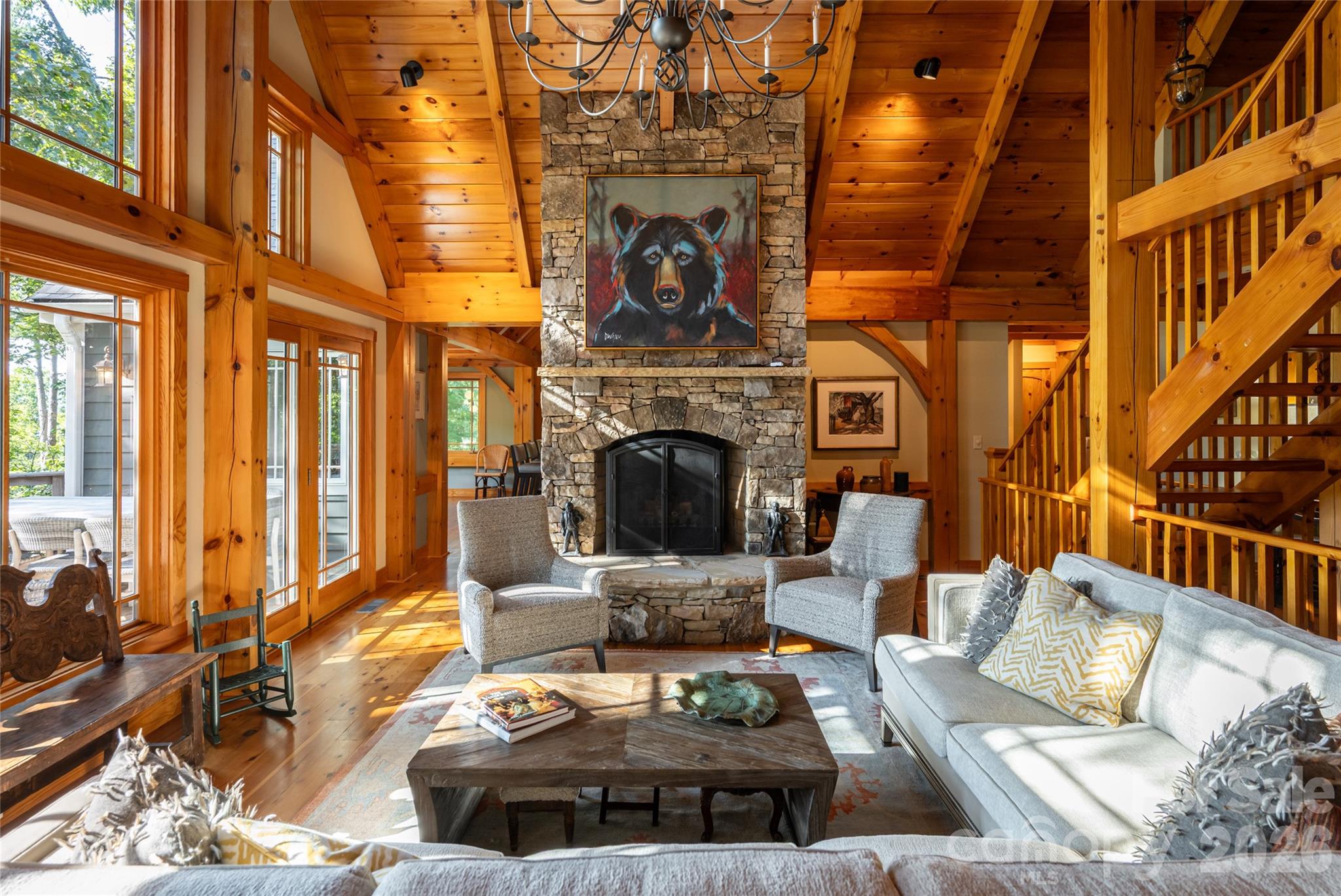 Single Family Residence at 137 Bear Landing Drive, Hendersonville, photo 2 of 48