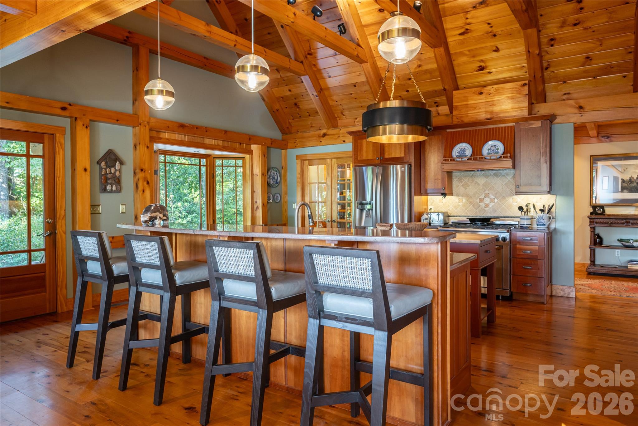 Gourmet Kitchen - 137 Bear Landing Drive, Hendersonville