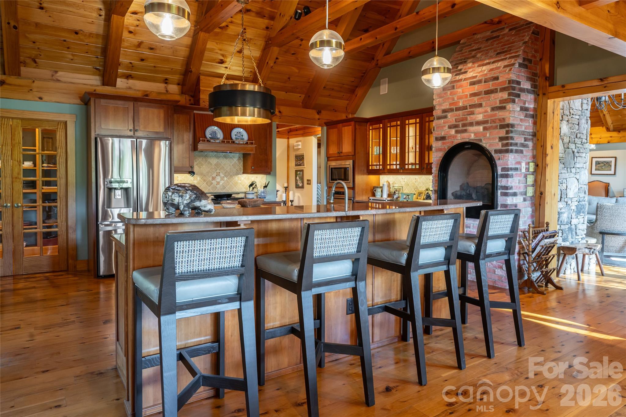 Gourmet Kitchen - 137 Bear Landing Drive, Hendersonville