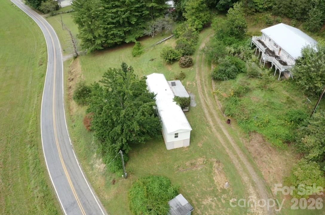 Driveway is shared with the house behind and there is a deeded right of way and road maintenance agreement - 418 Green Valley Road, Leicester