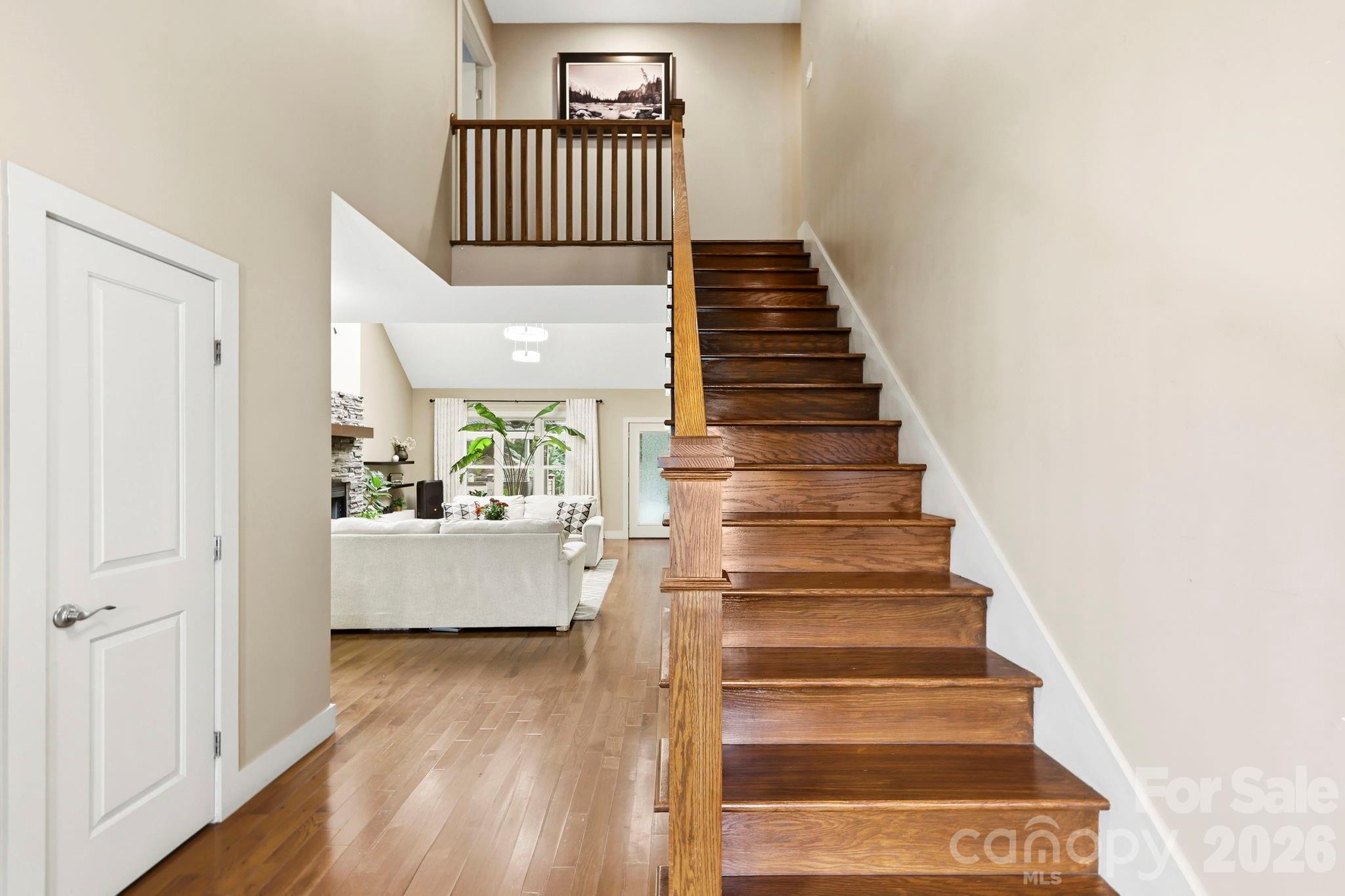 Single Family Residence at 9 Pondberry Court, Asheville, photo 10 of 47