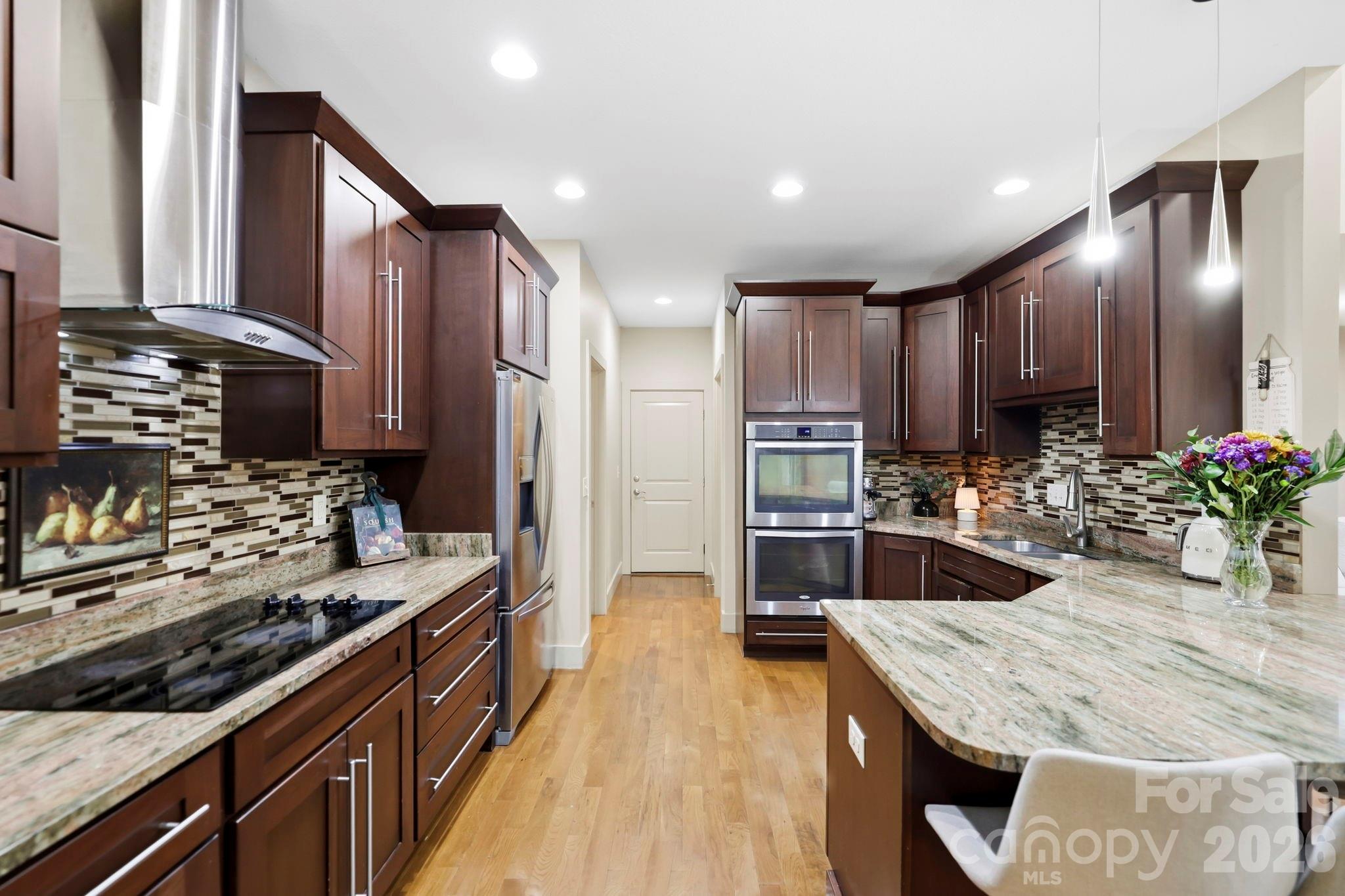 Kitchen - 9 Pondberry Court, Asheville