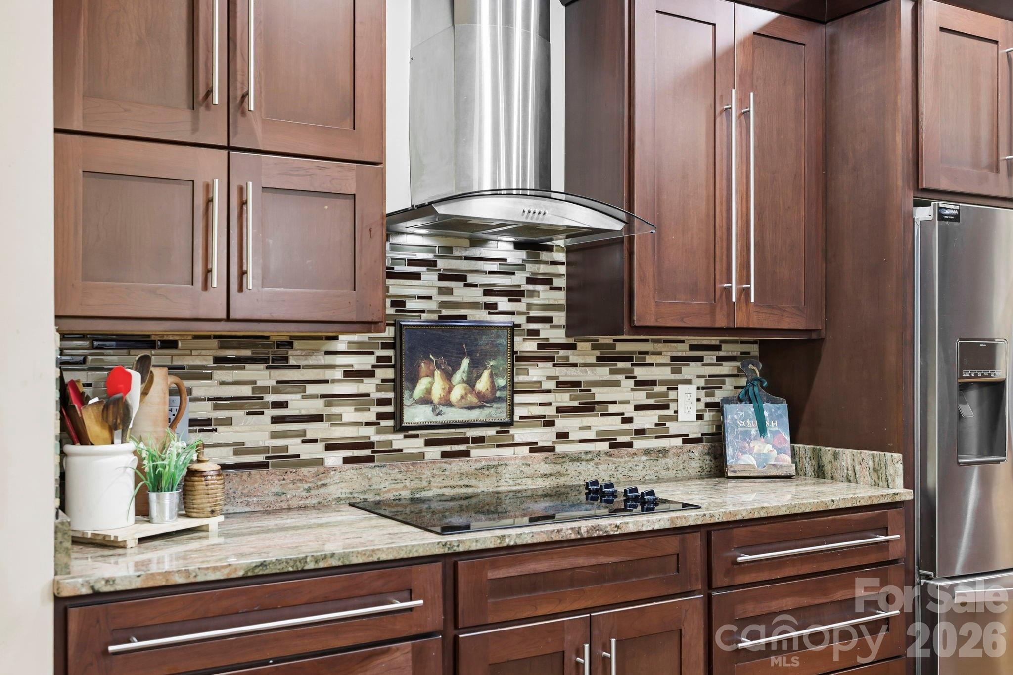 Single Family Residence at 9 Pondberry Court, Asheville, photo 16 of 47