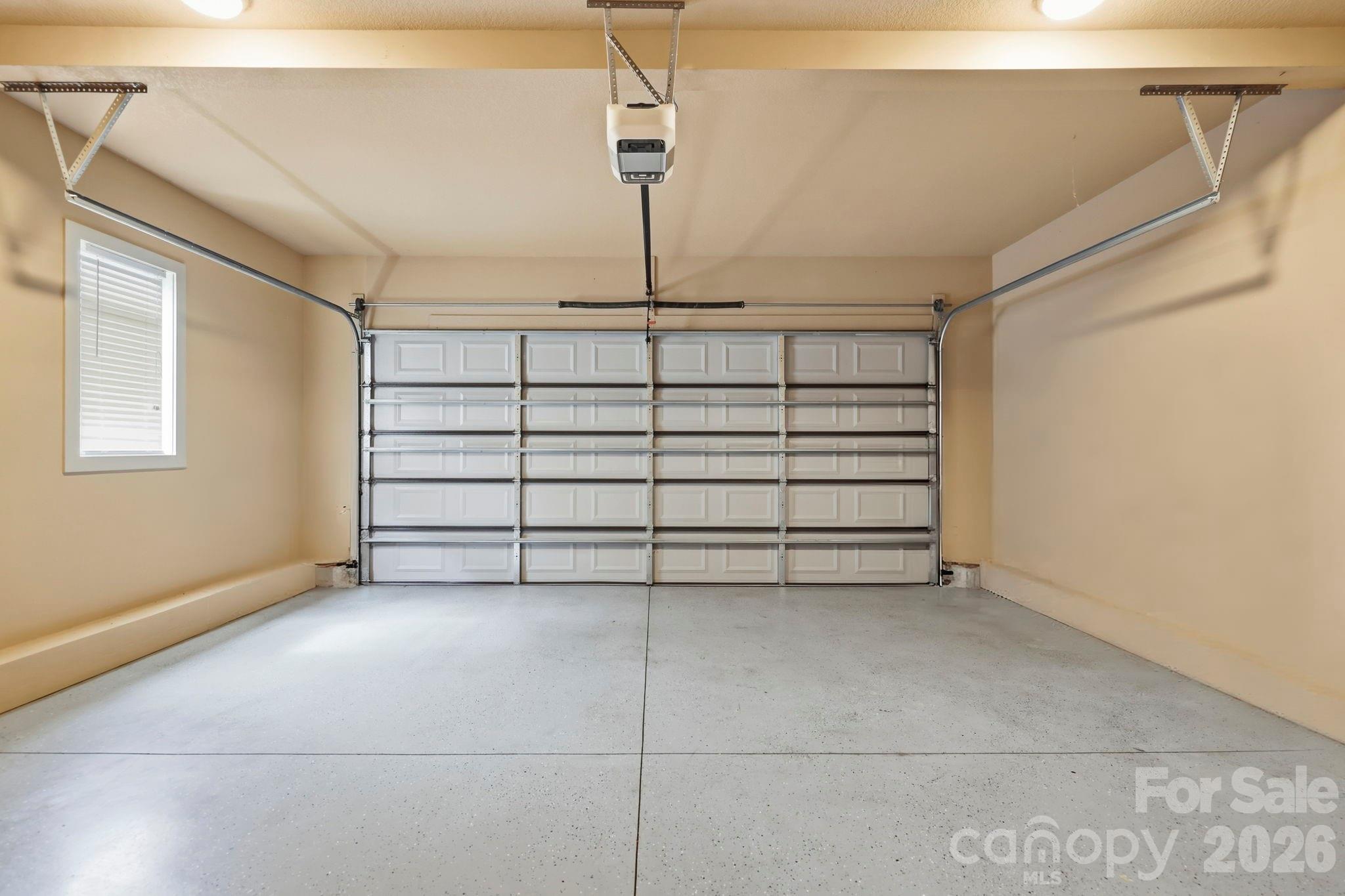 2 car garage - 9 Pondberry Court, Asheville