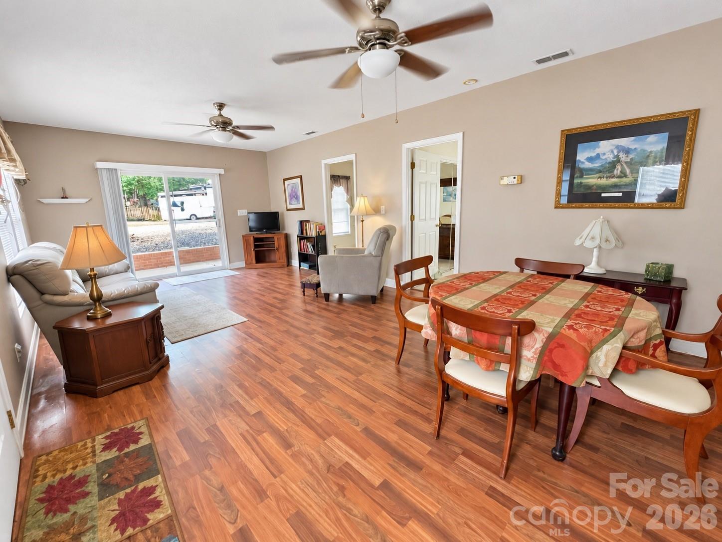 LIVING ROOM - 135 LANDLUBBER Trail, Mount Gilead
