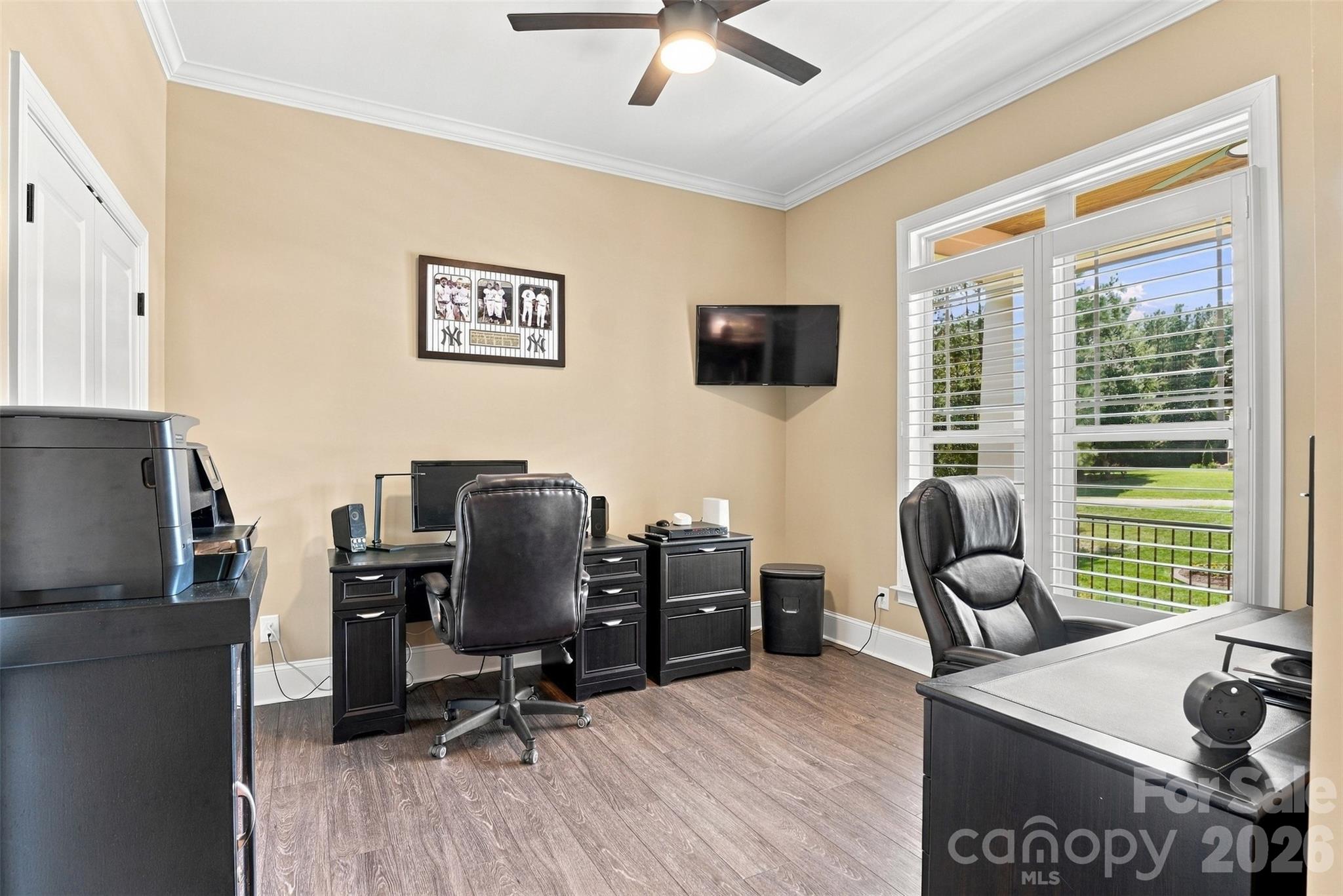 Single Family Residence at 917 Catawba Shores Drive, Rock Hill, photo 22 of 45