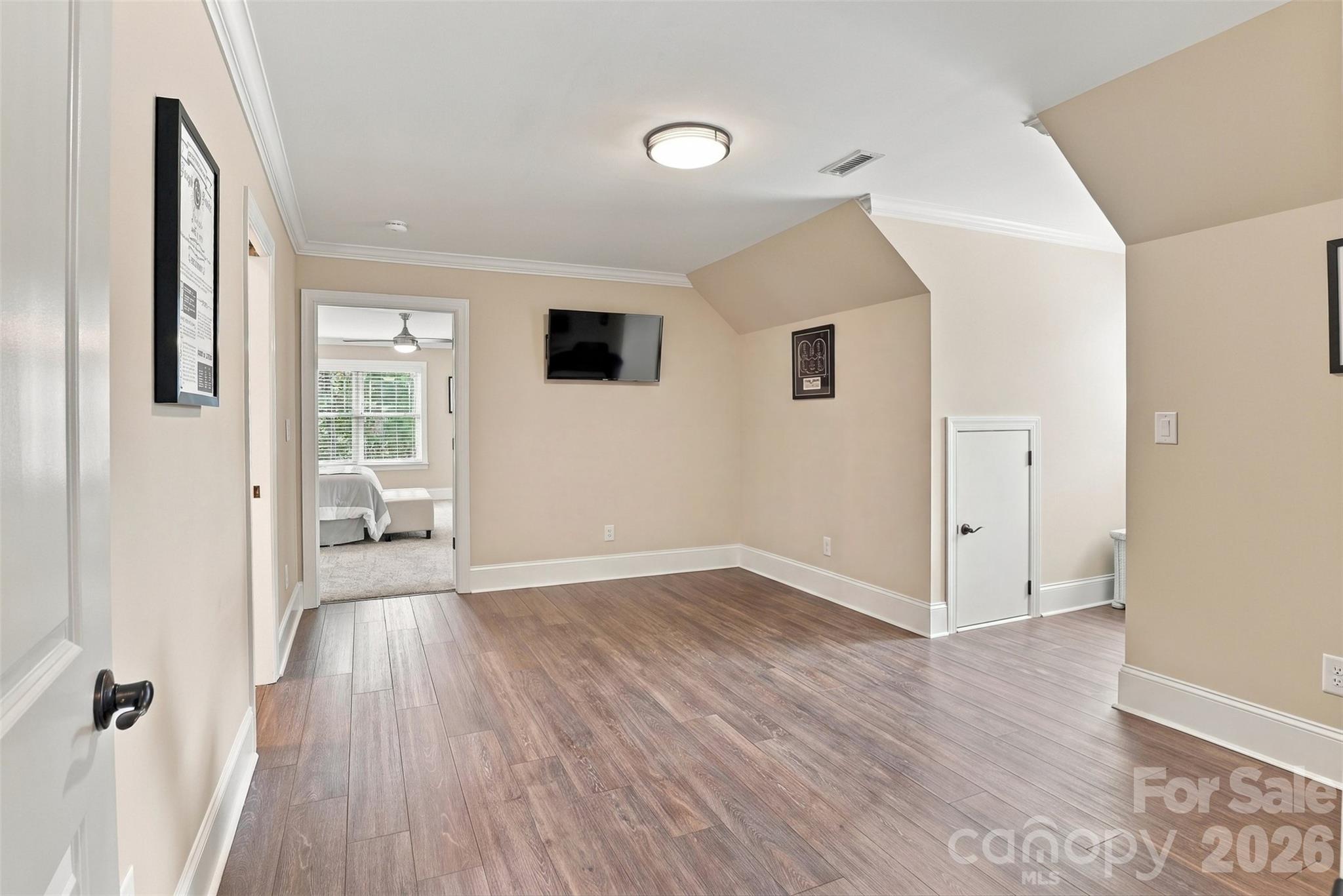 Single Family Residence at 917 Catawba Shores Drive, Rock Hill, photo 26 of 45