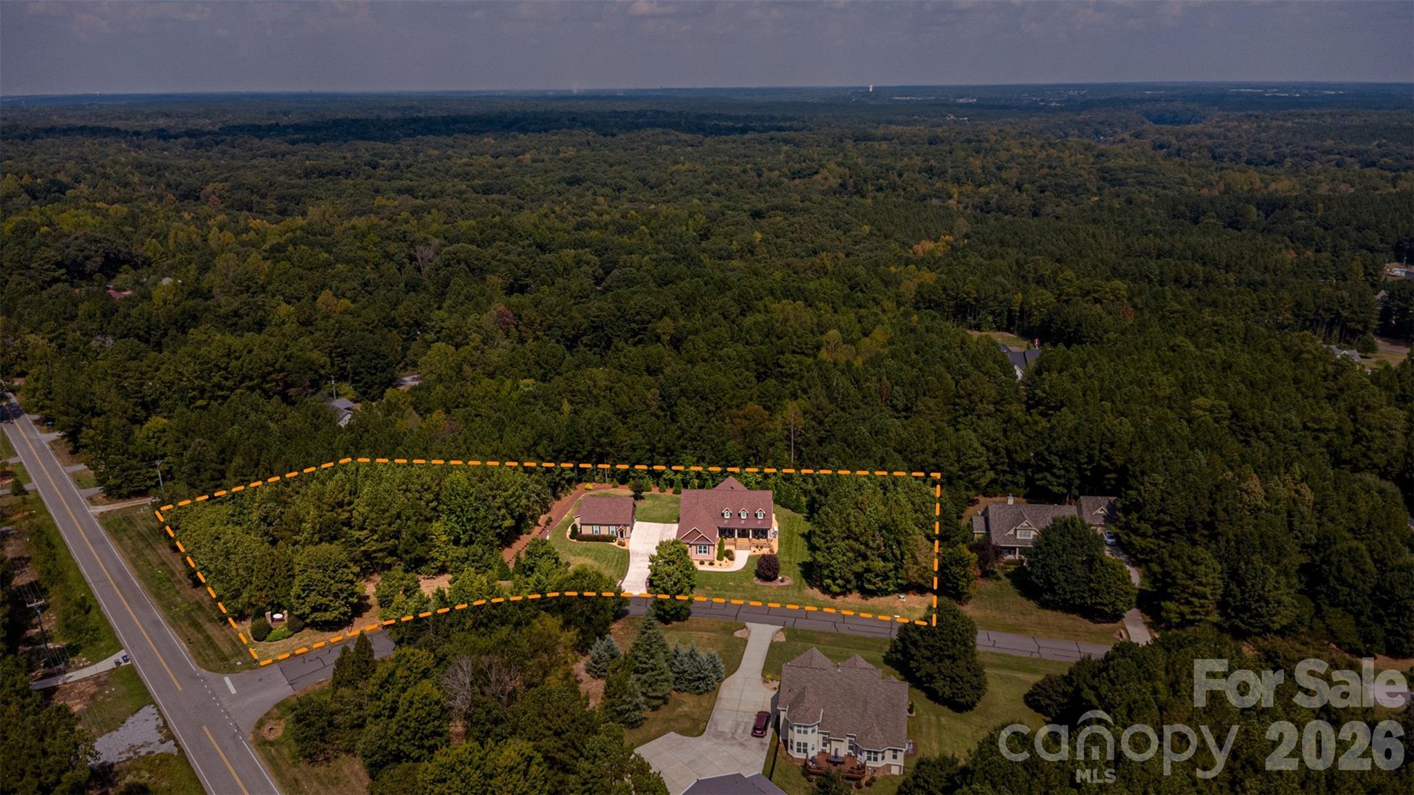 Single Family Residence at 917 Catawba Shores Drive, Rock Hill, photo 42 of 45