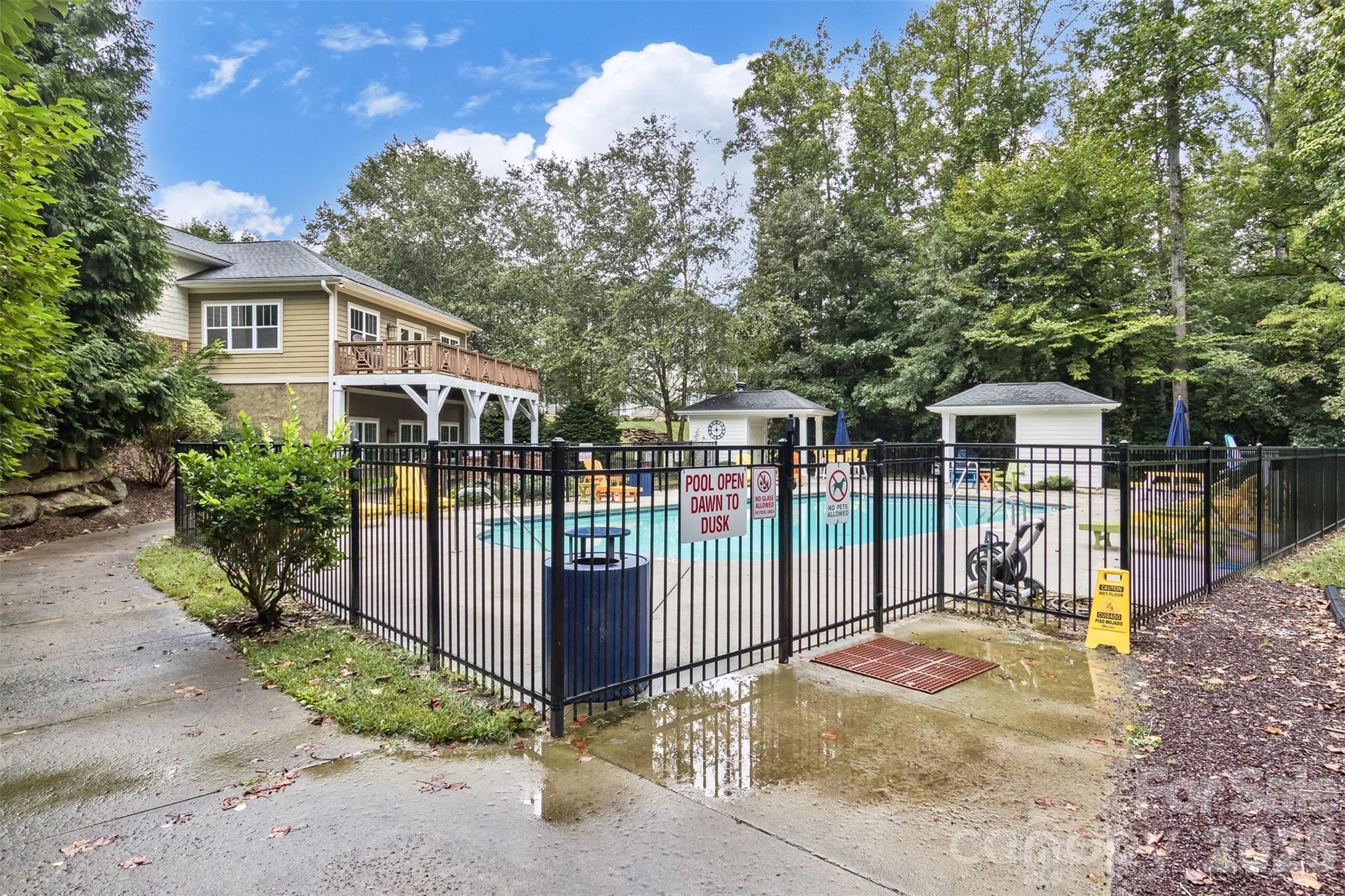 Condominium at 123 Foxden Drive, Fletcher, photo 42 of 43
