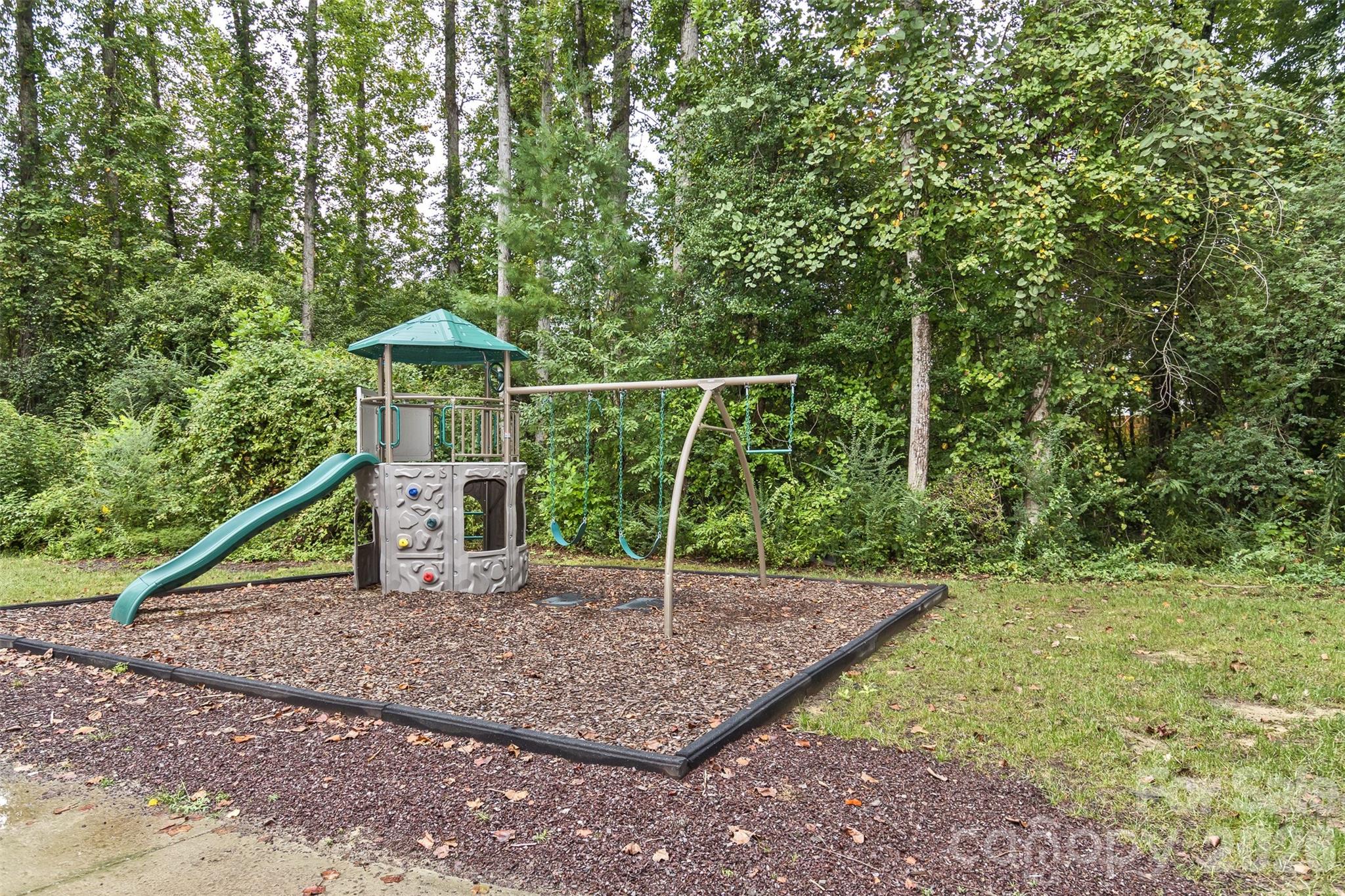 Condominium at 123 Foxden Drive, Fletcher, photo 43 of 43
