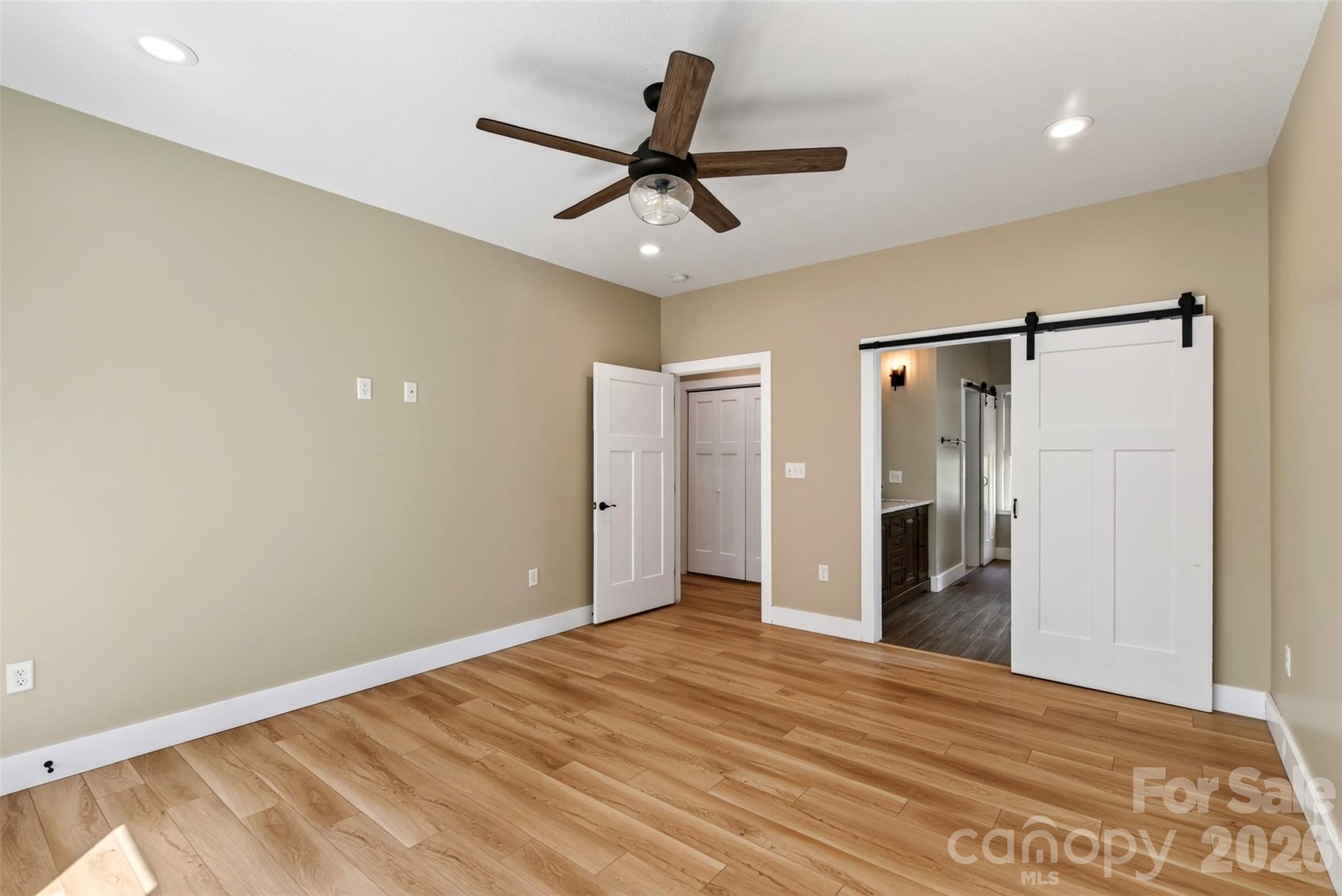 primary en-suite bedroom - 131 Ridge Road, Candler