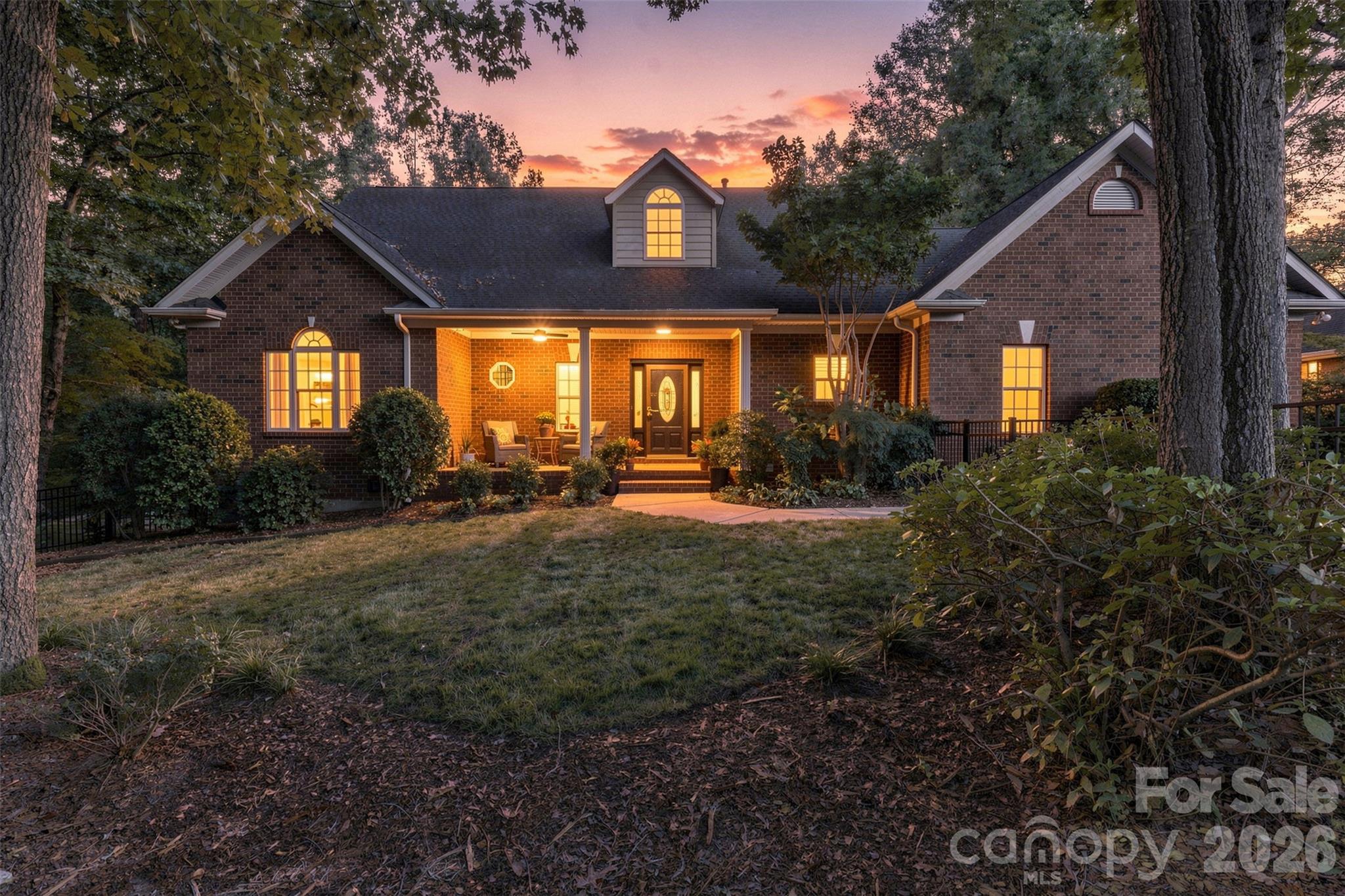 Single Family Residence at 232 Pebble Stone Lane, Matthews, photo 45 of 47