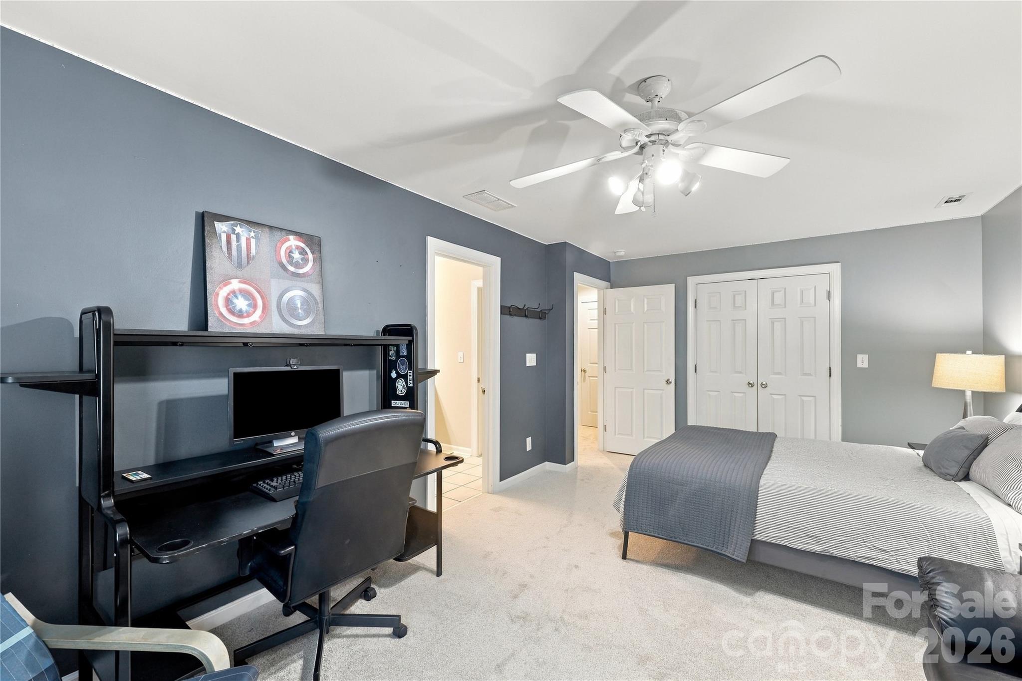 Single Family Residence at 232 Pebble Stone Lane, Matthews, photo 24 of 47