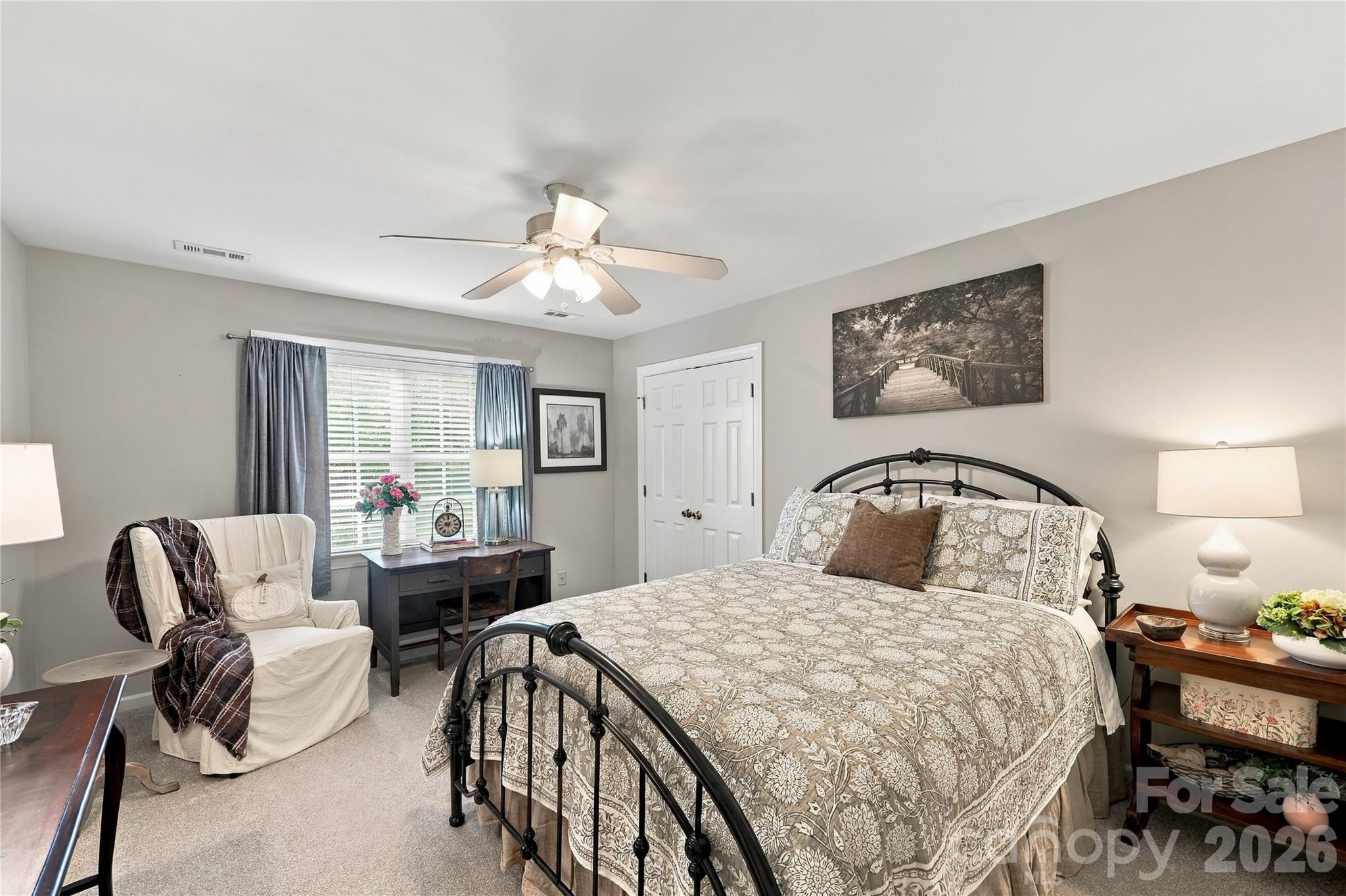 Single Family Residence at 232 Pebble Stone Lane, Matthews, photo 27 of 47