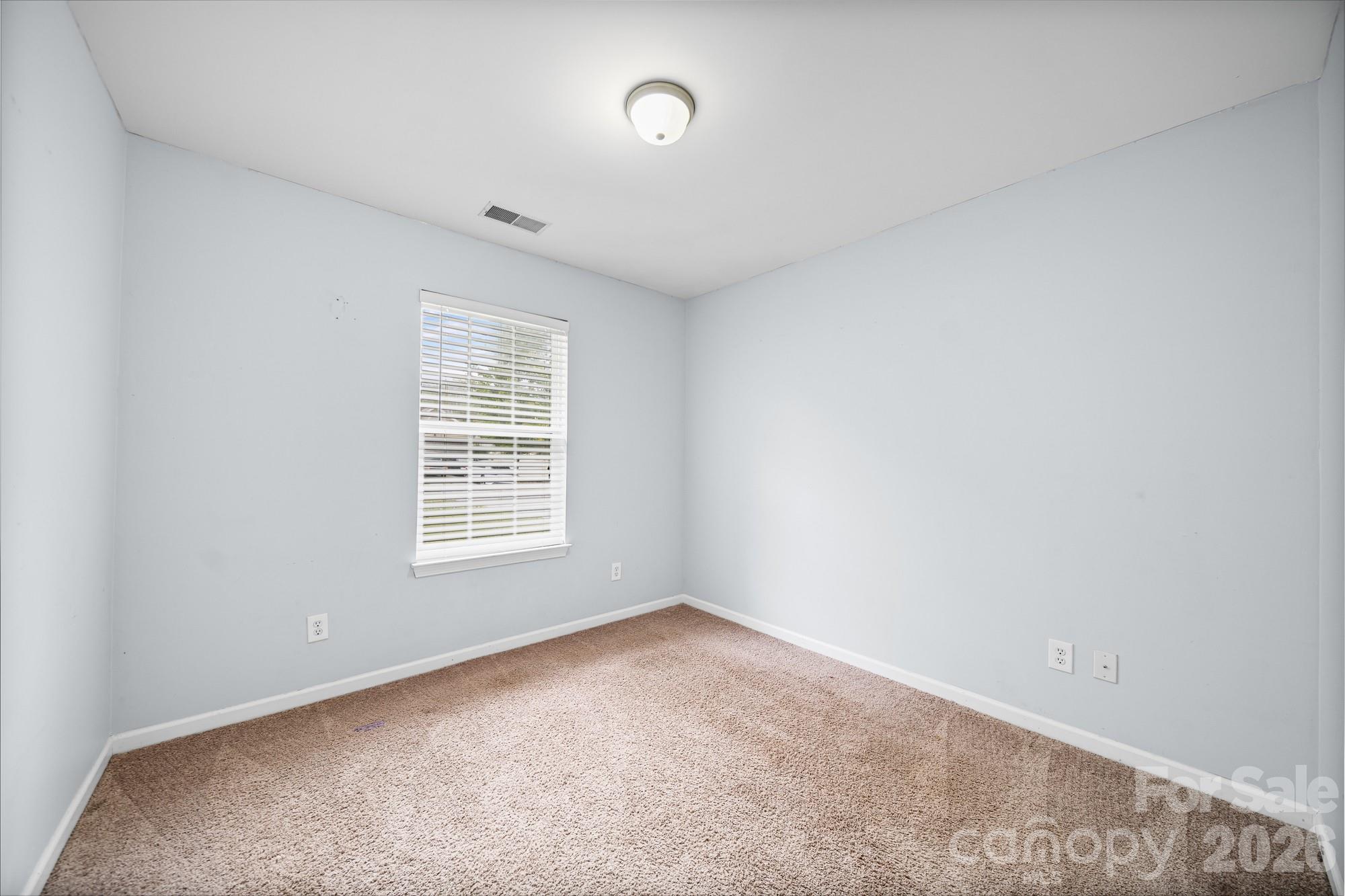 Single Family Residence at 1405 Spring View Court, Rock Hill, photo 16 of 28