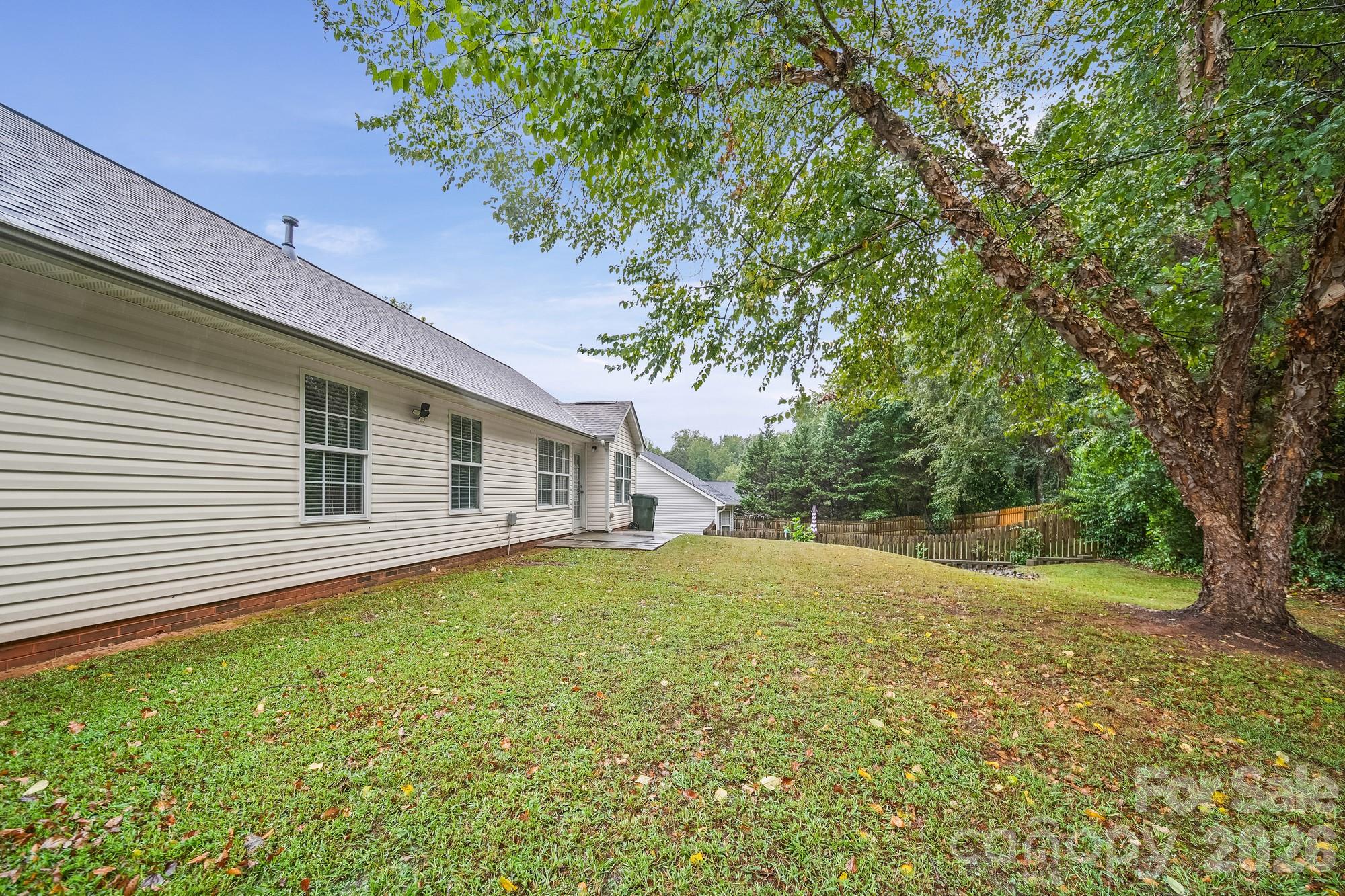 Single Family Residence at 1405 Spring View Court, Rock Hill, photo 26 of 28